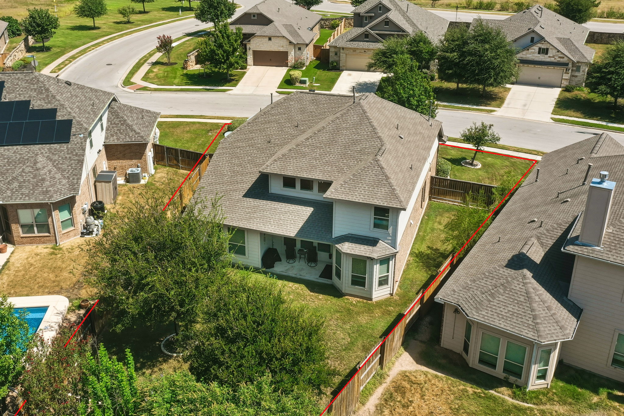 main property photo 24