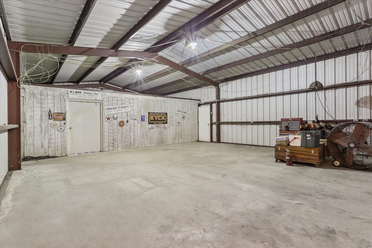 main property photo 36