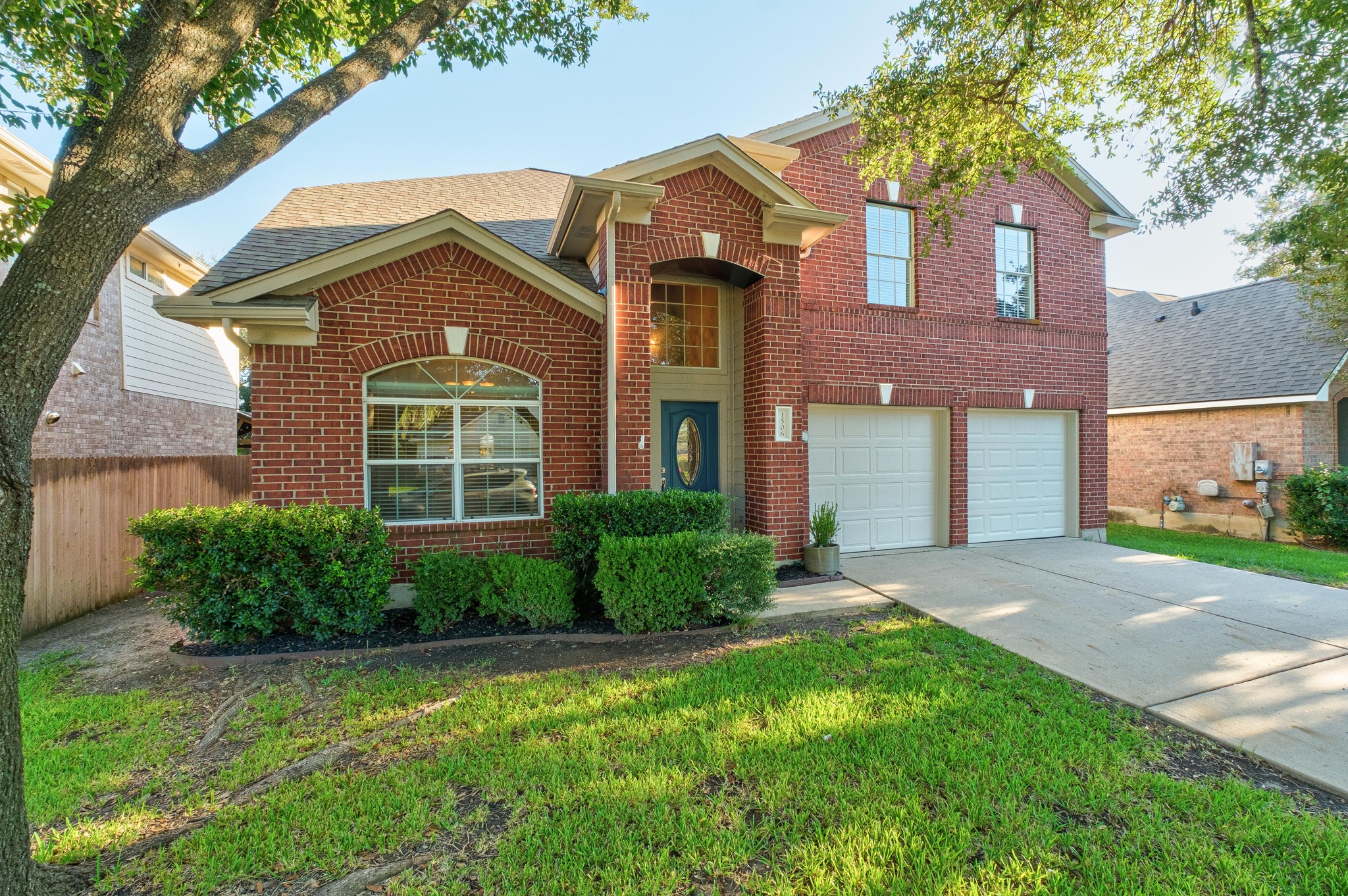 main property photo 2