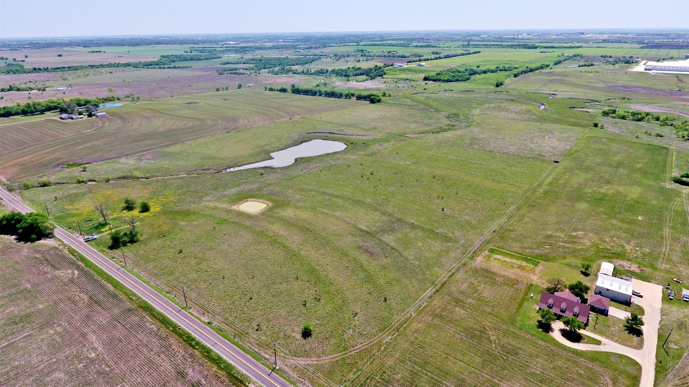 main property photo 8