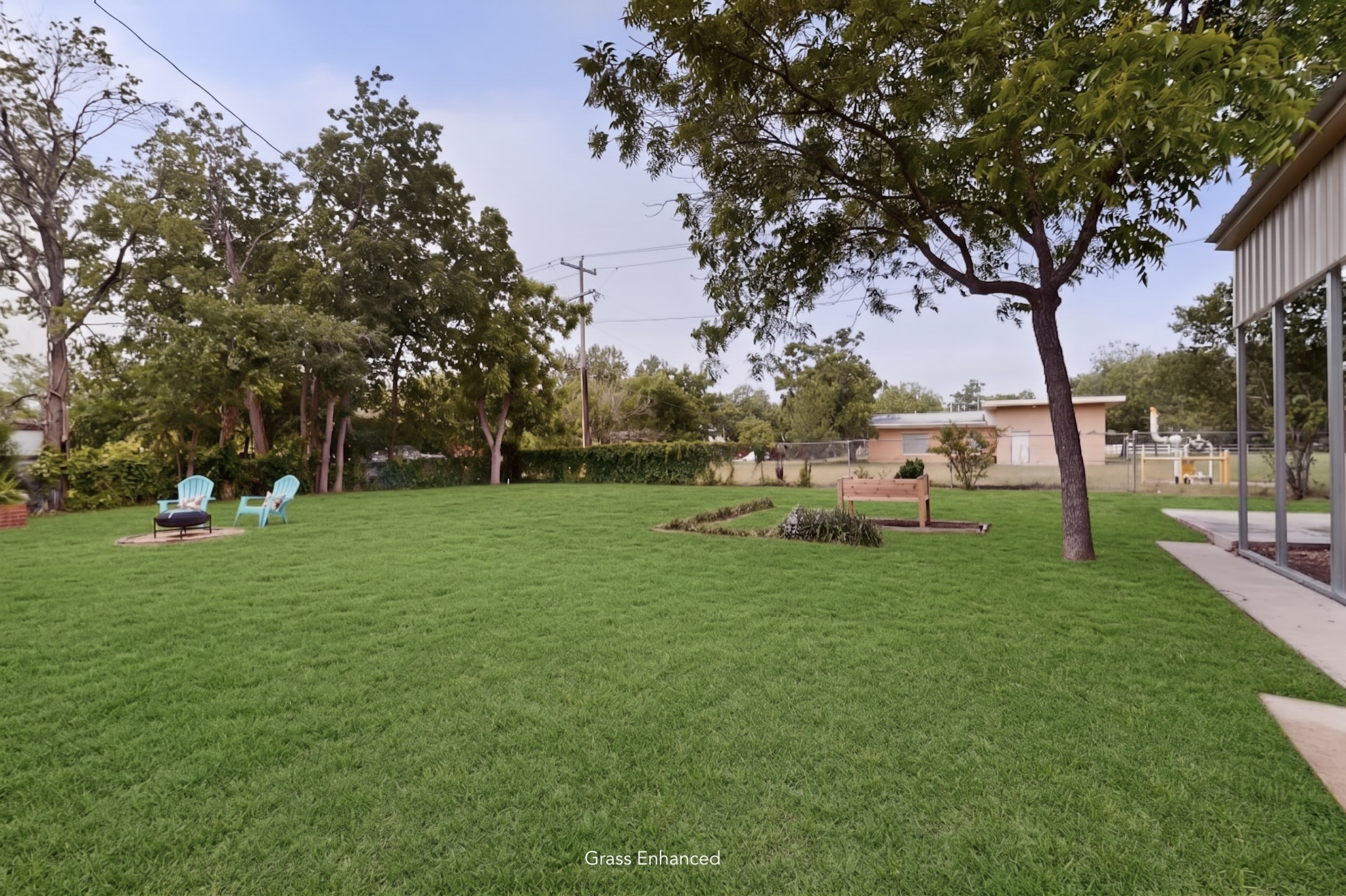 main property photo 23