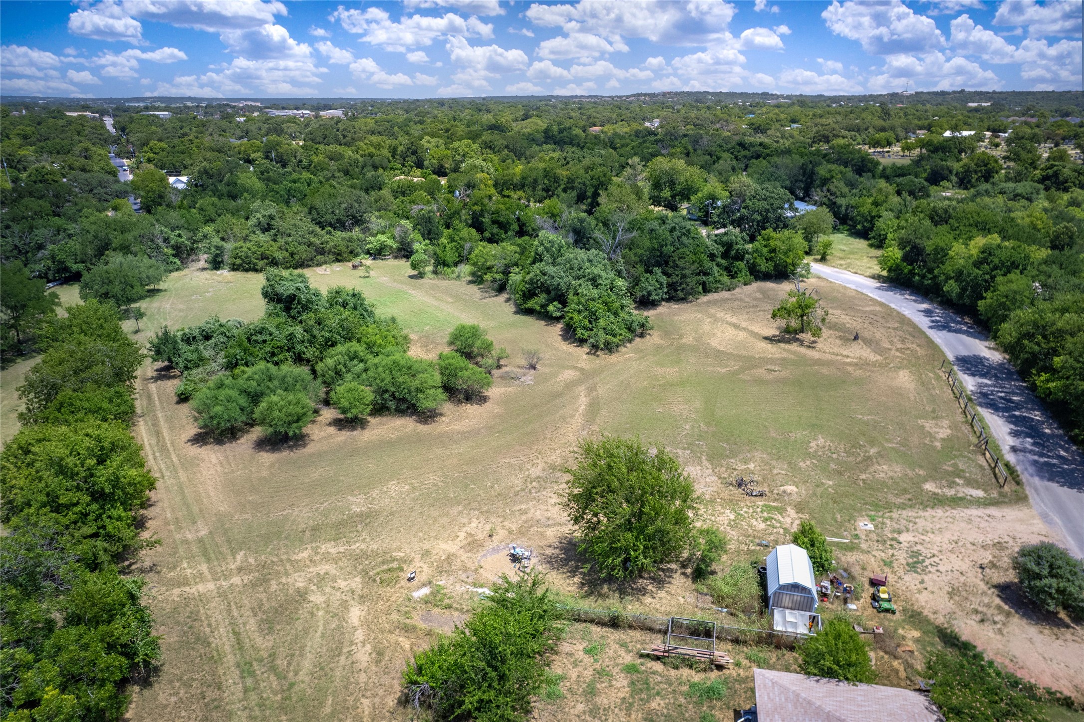 main property photo 7