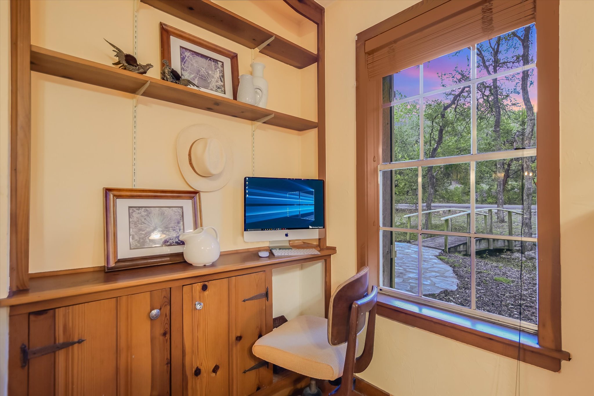 main property photo 13