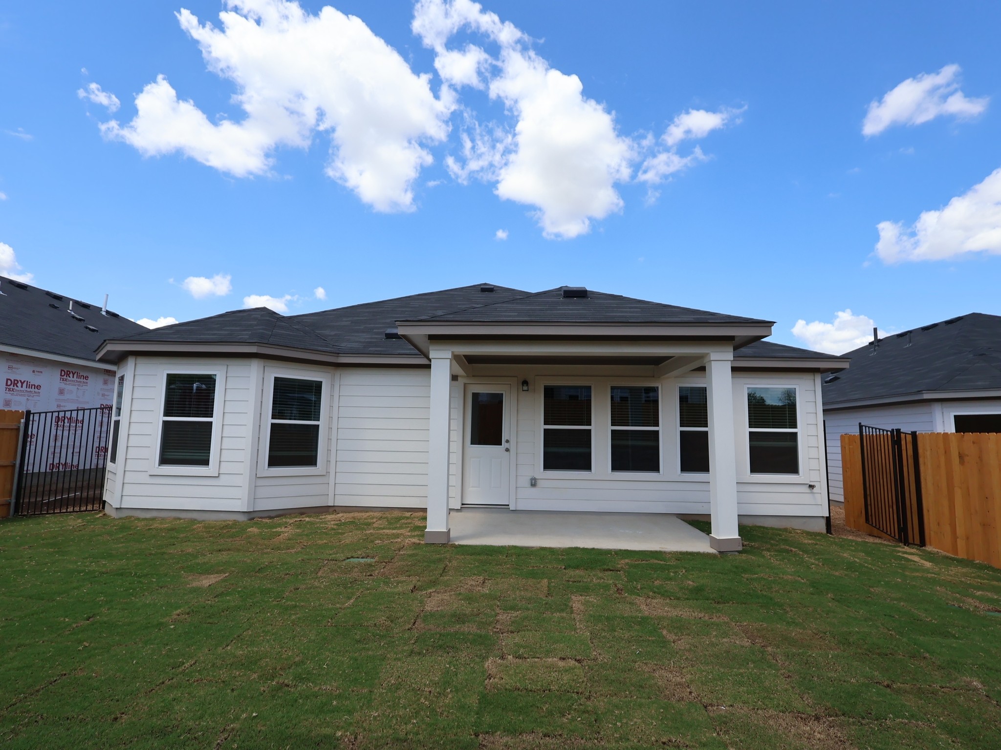 main property photo 21
