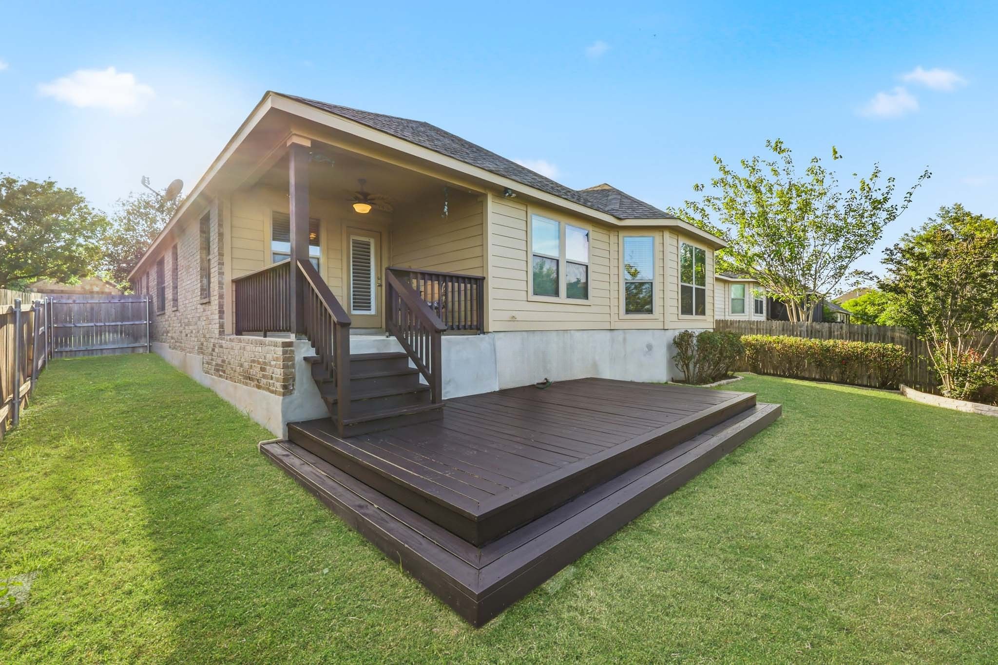 main property photo 33
