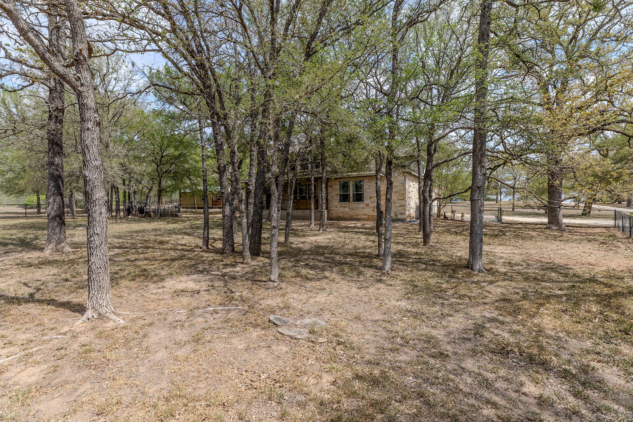 main property photo 12