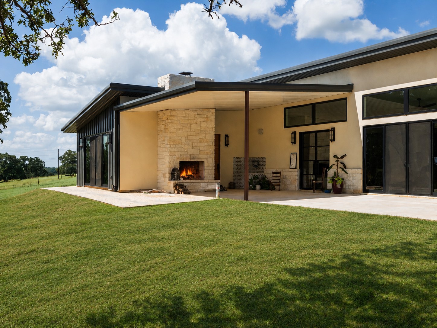 main property photo 19