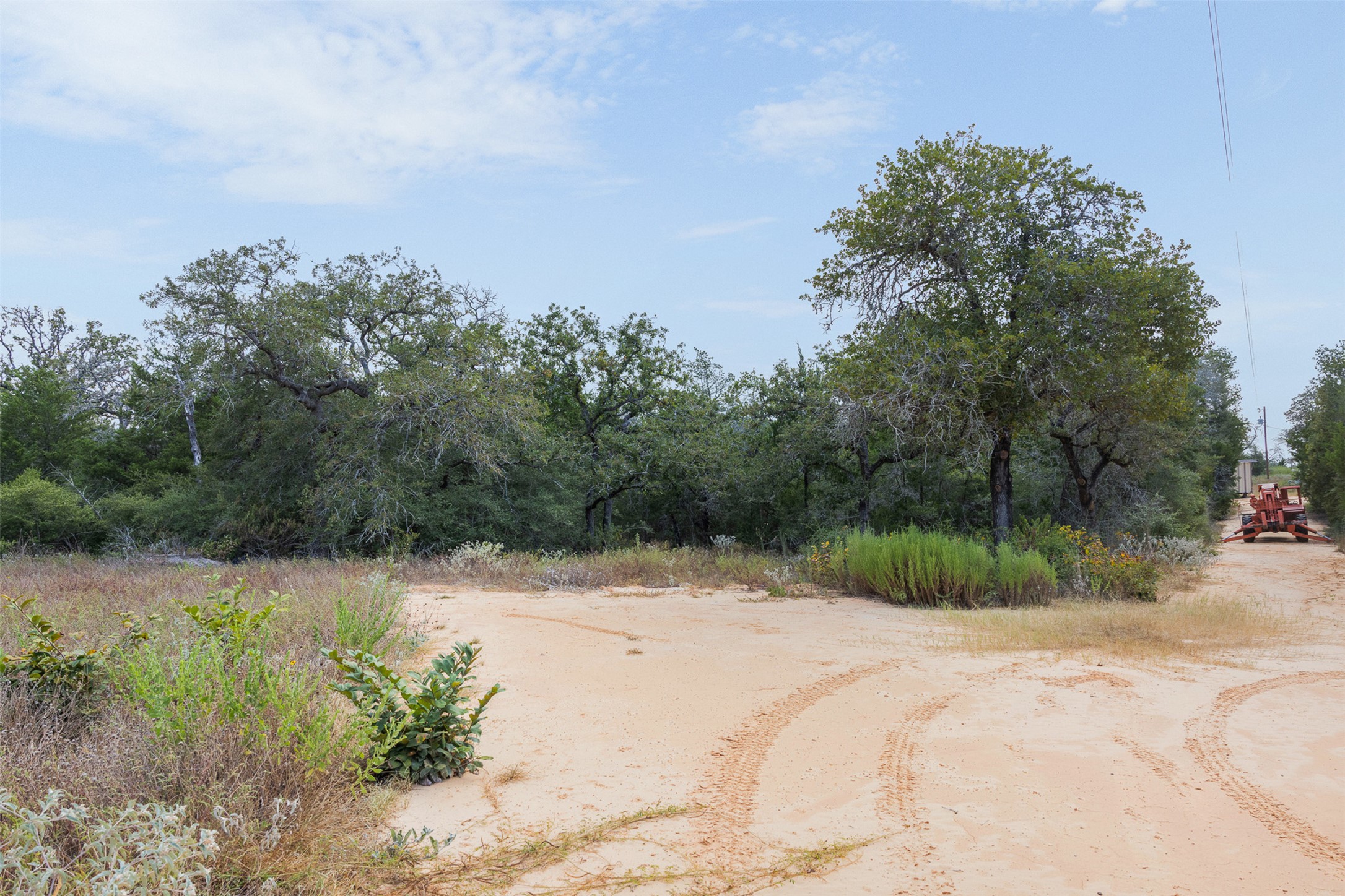 main property photo 14
