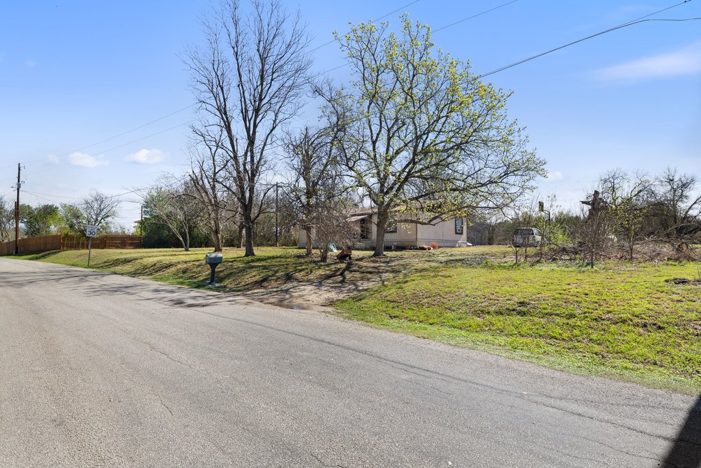 main property photo 15