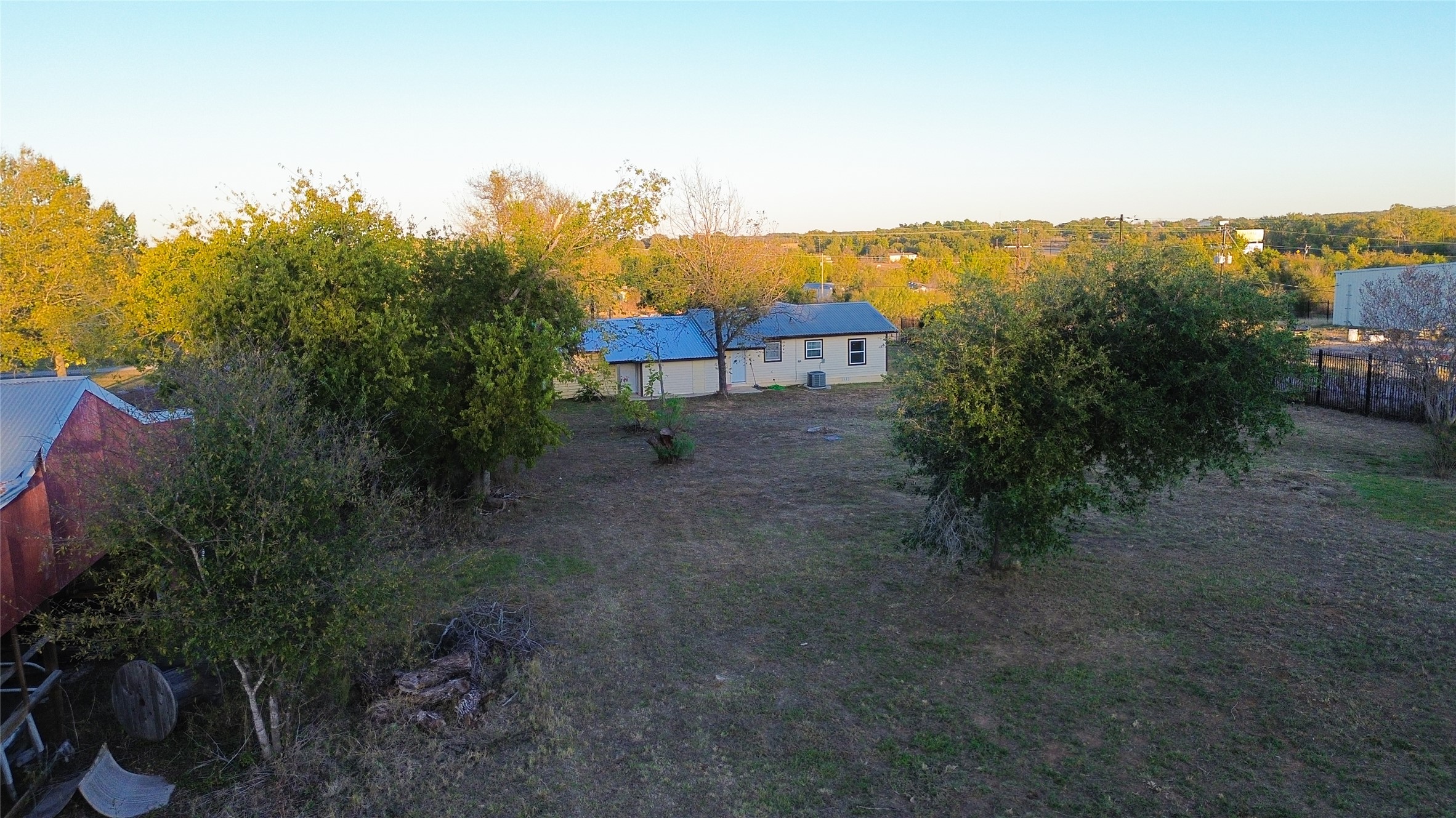 main property photo 35