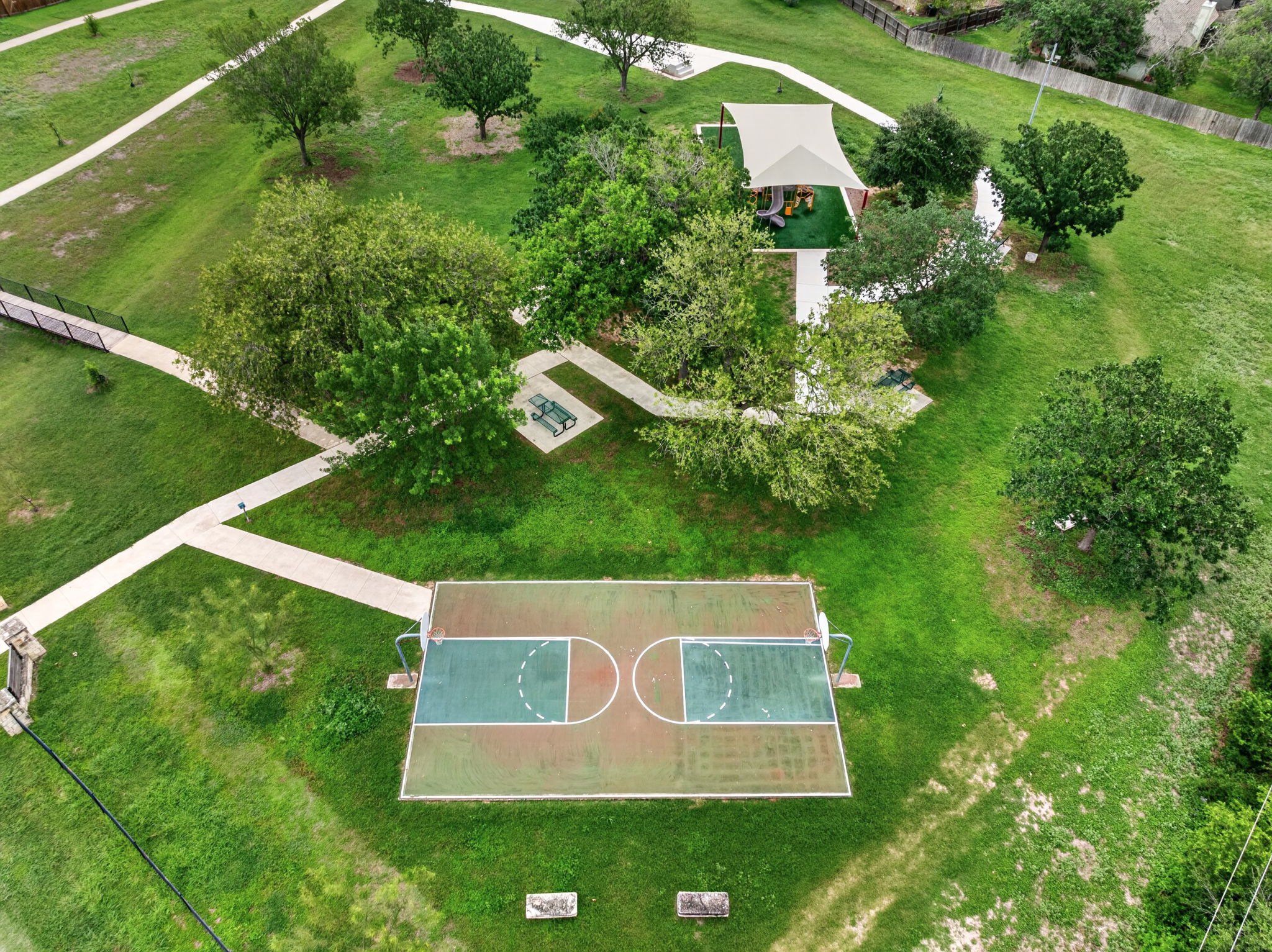 main property photo 23