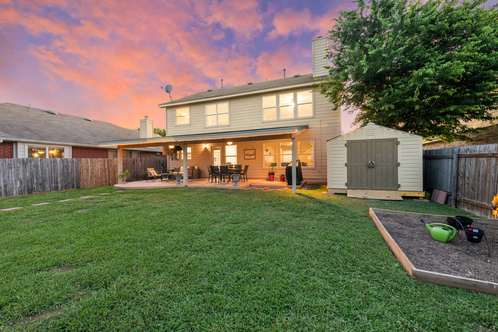 main property photo 33