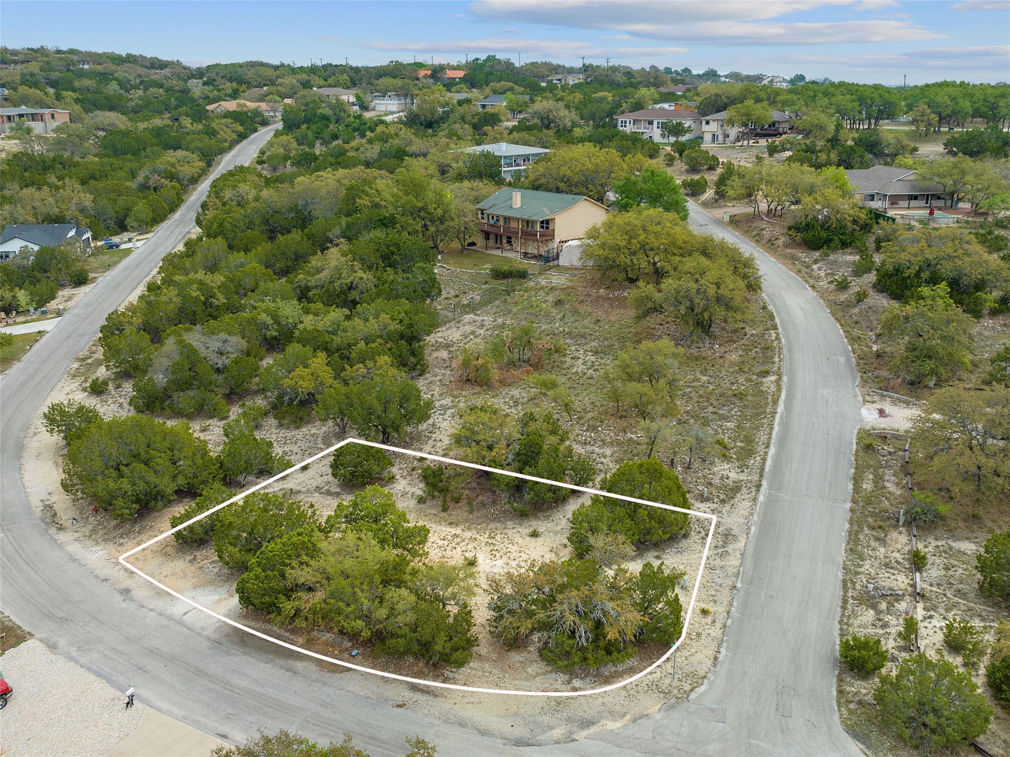 main property photo 13