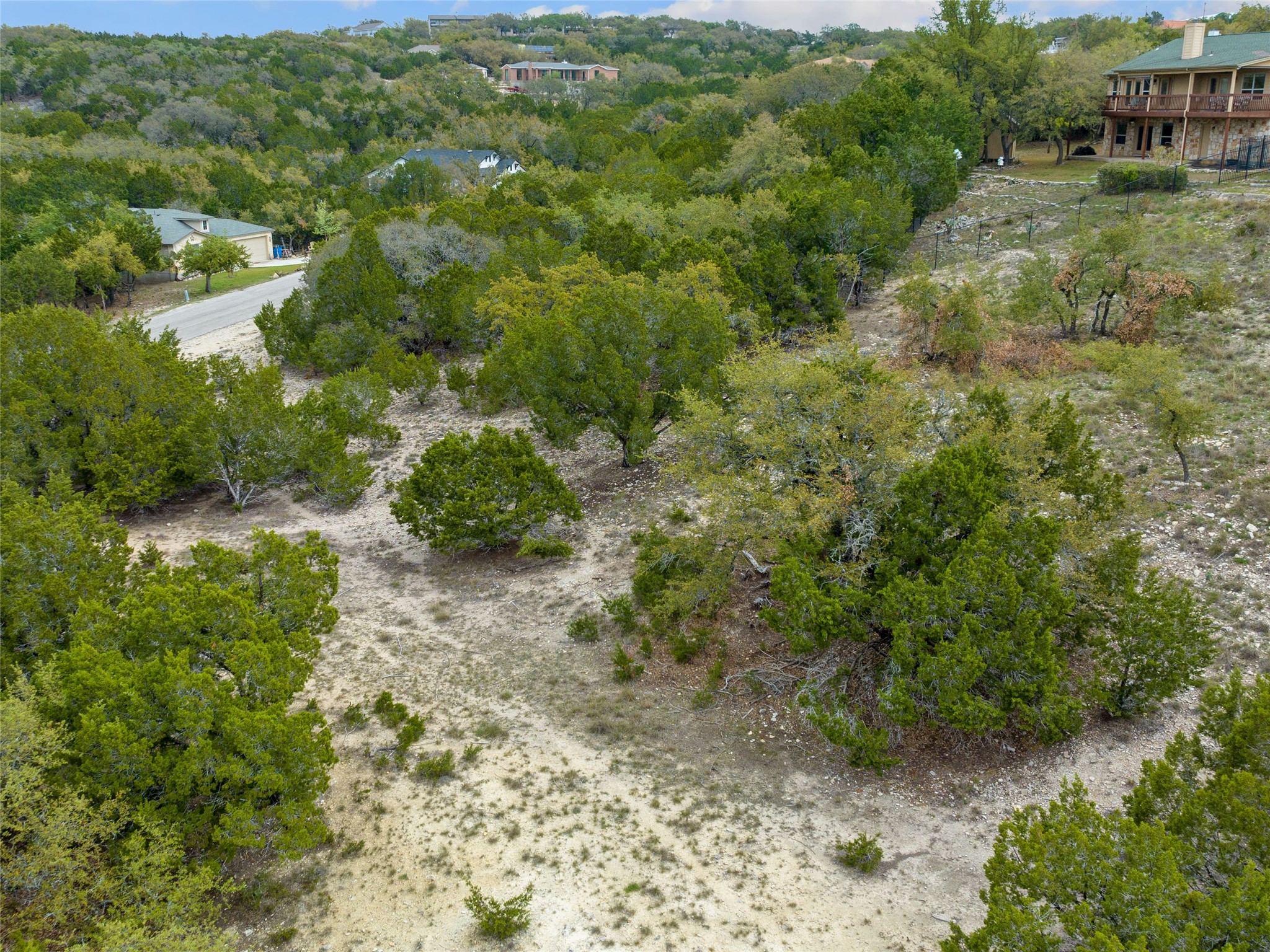 main property photo 15
