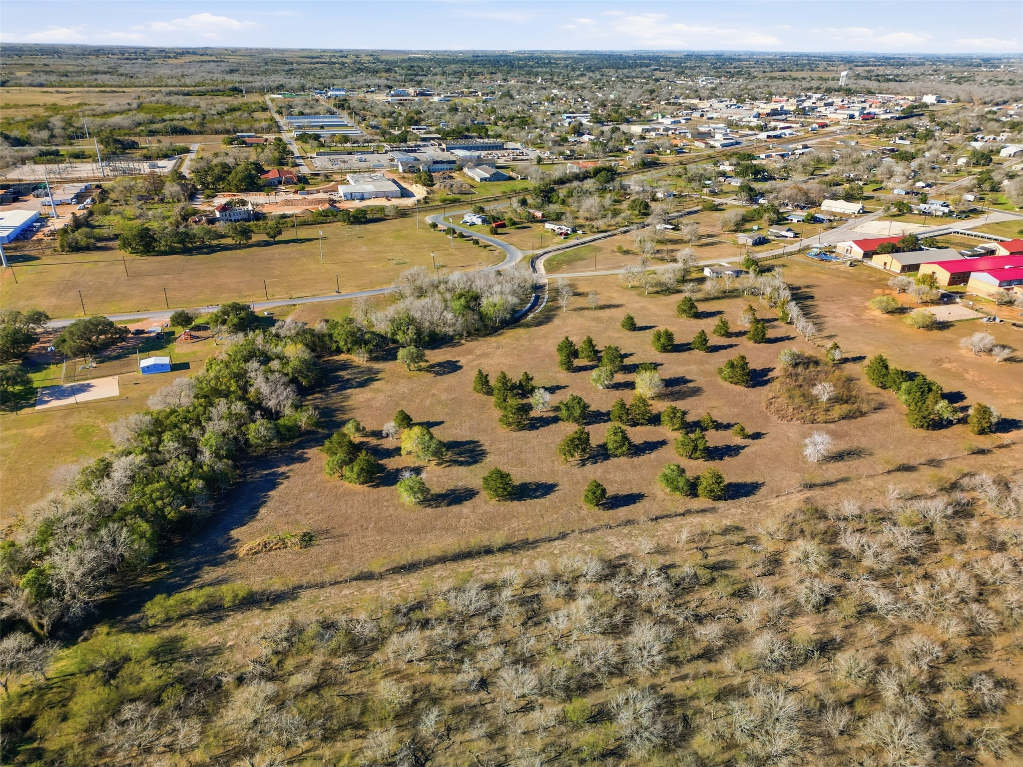 main property photo 10