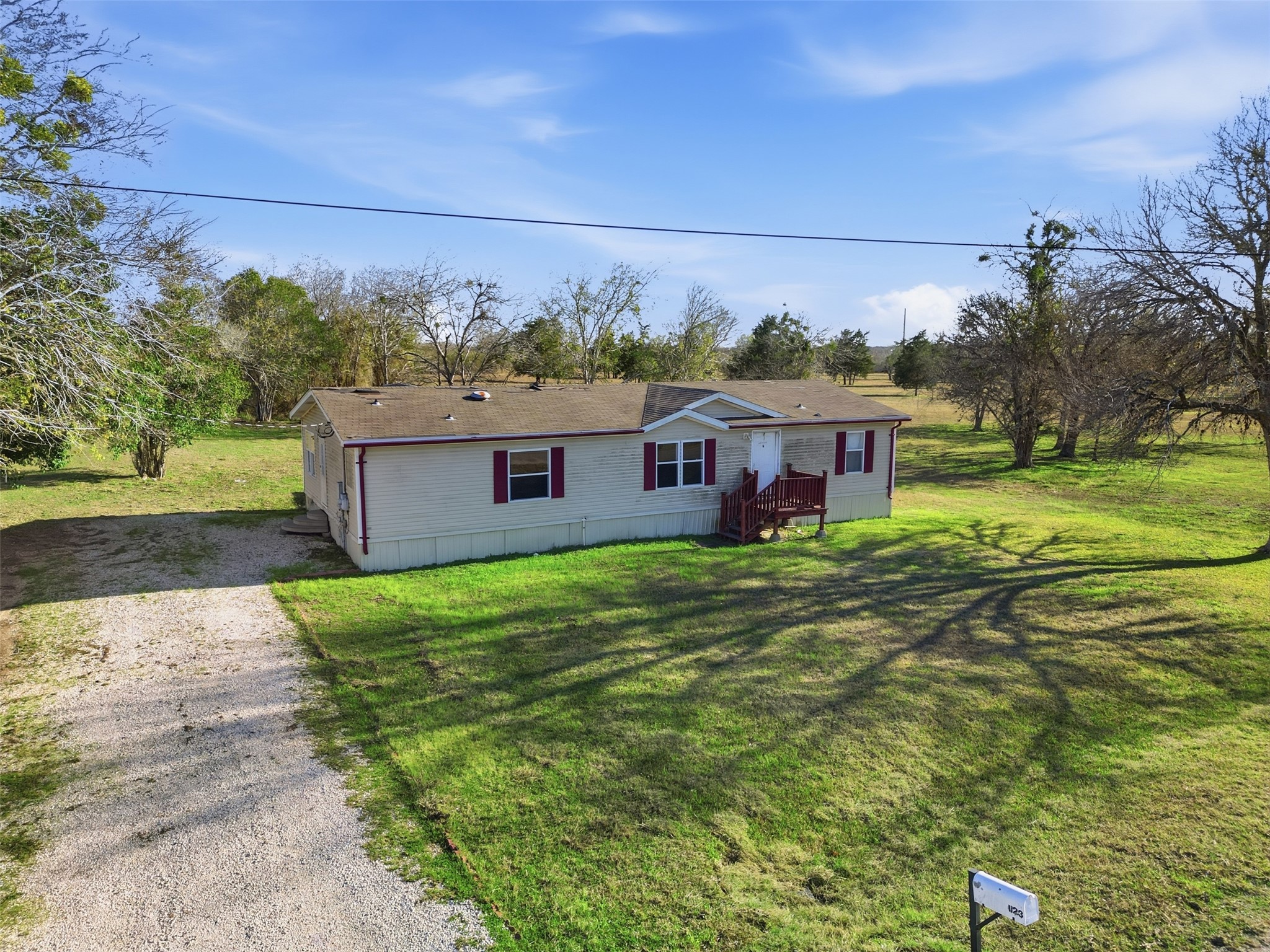 main property photo 17