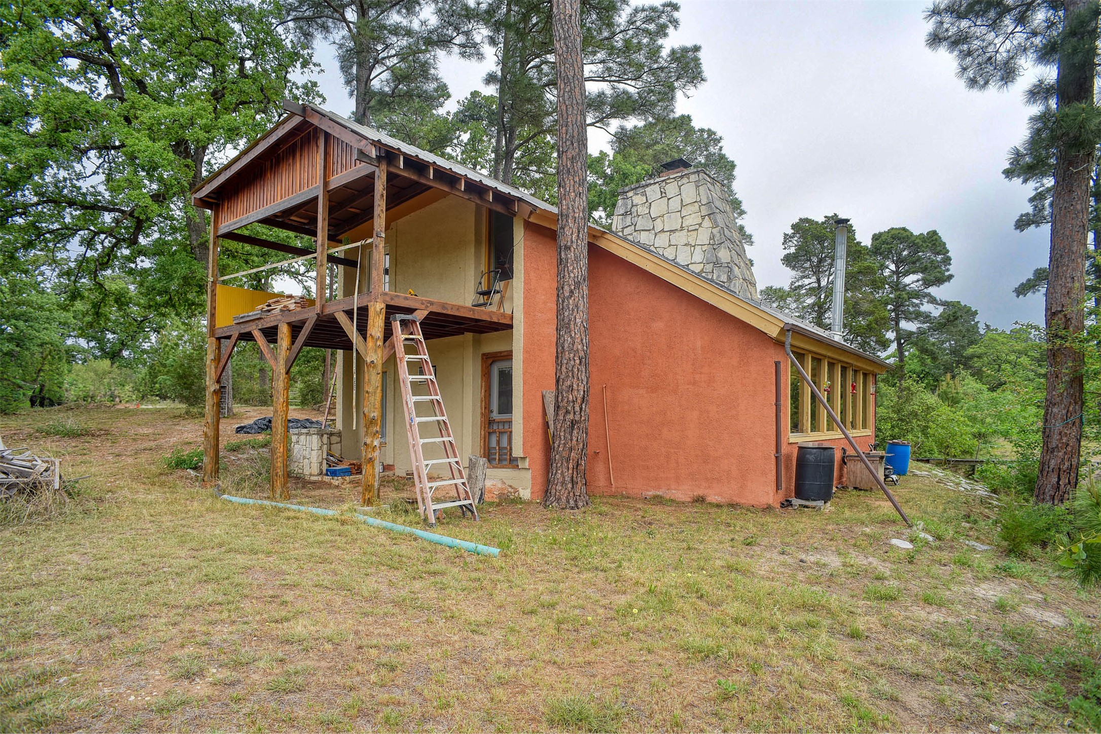 main property photo 11