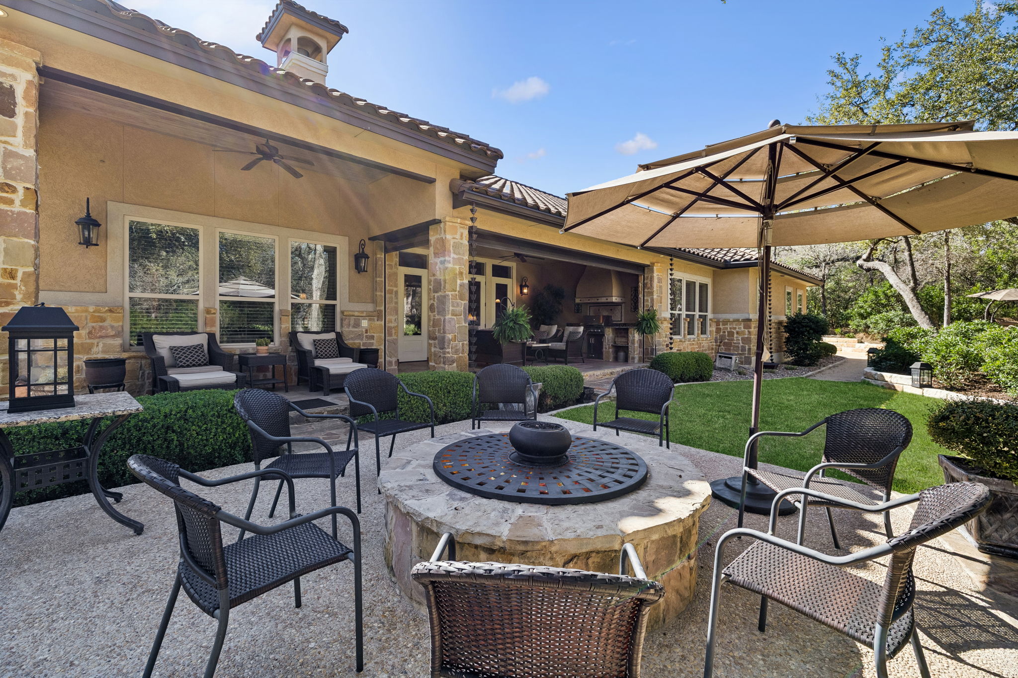 main property photo 29