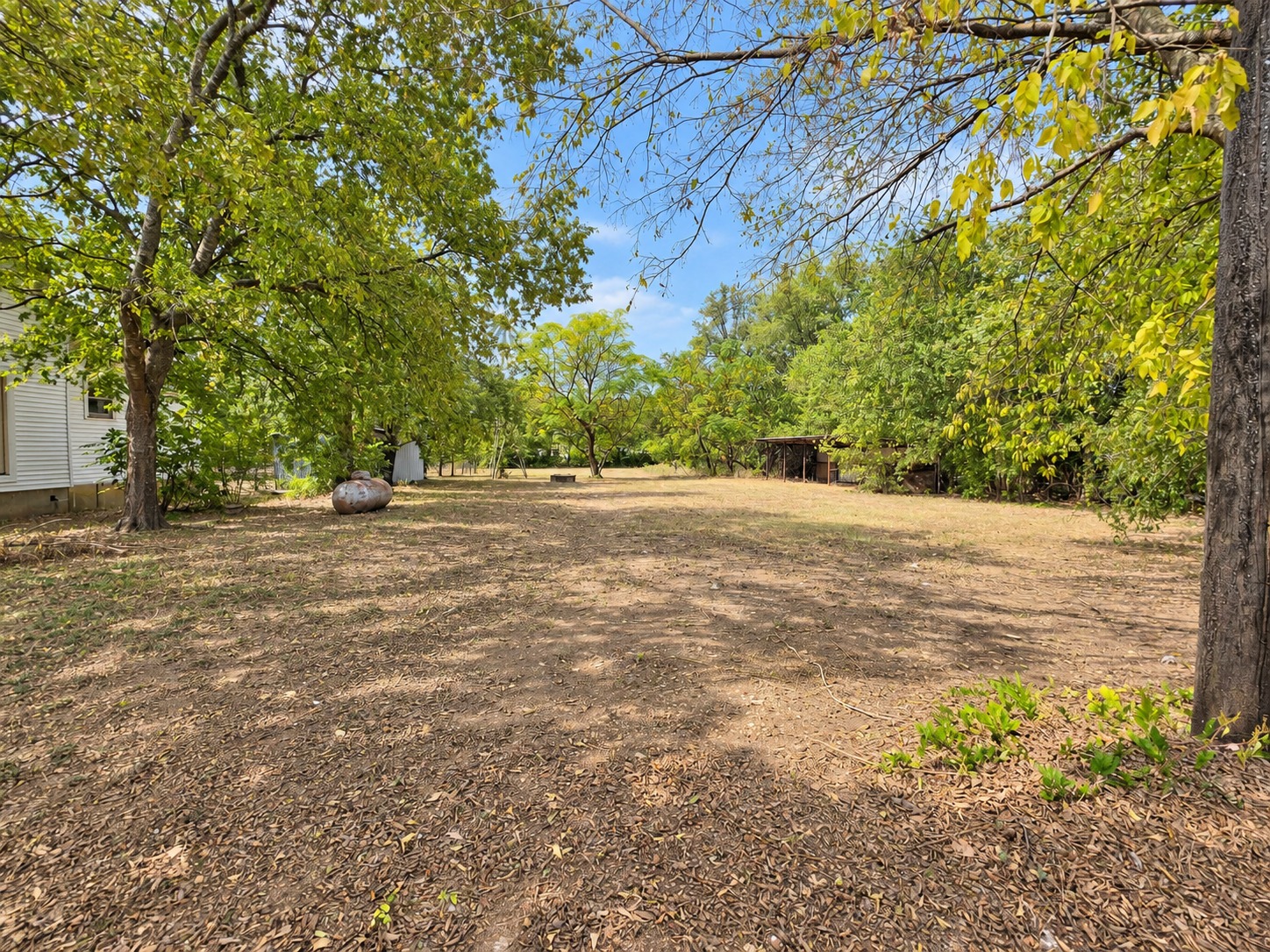 main property photo 15