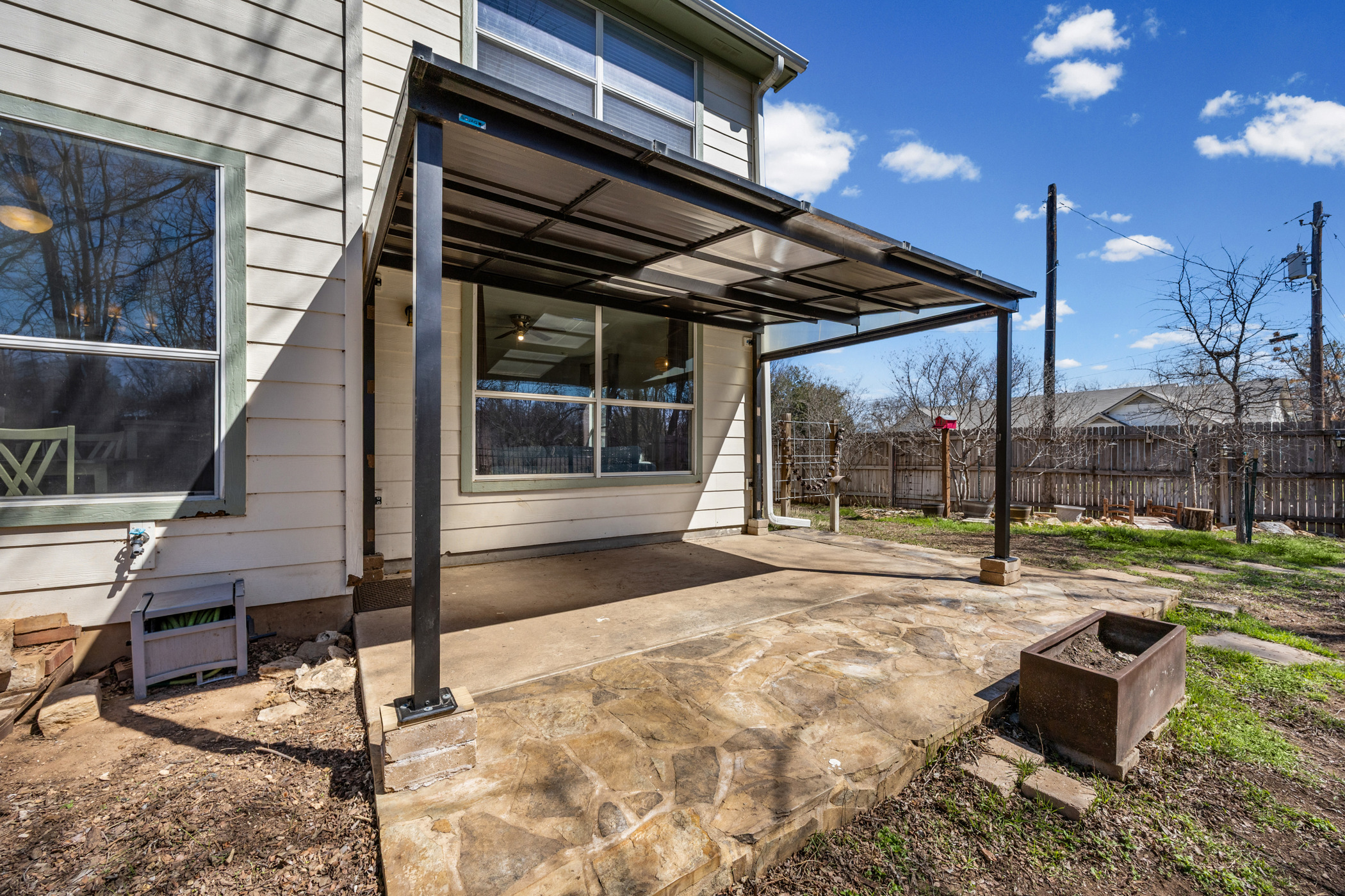 main property photo 26