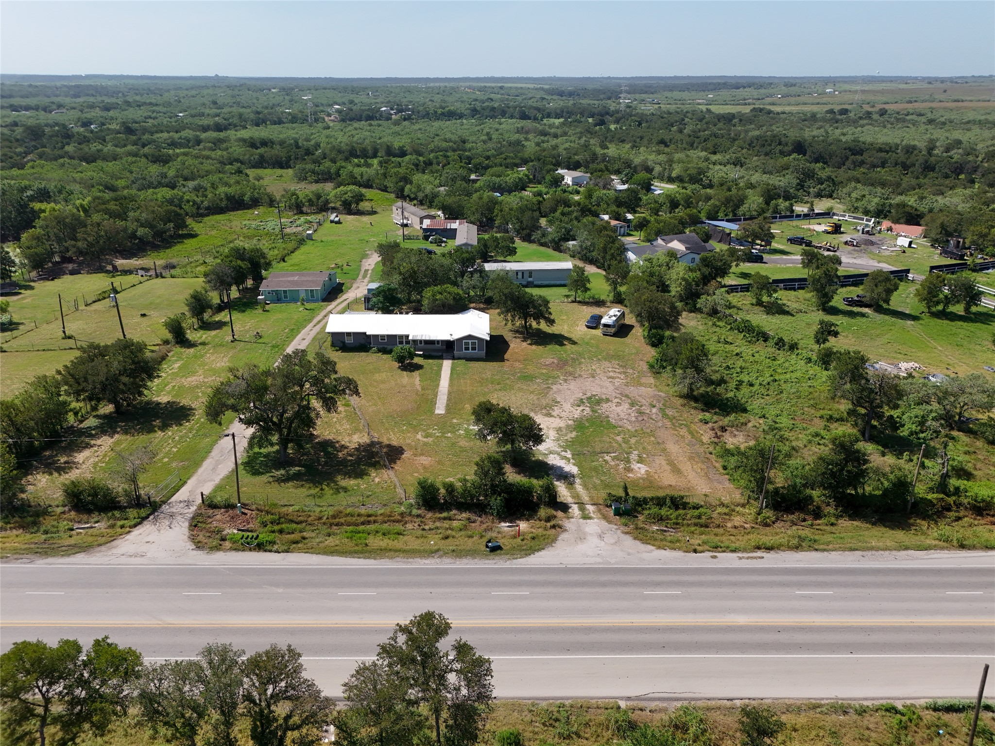 main property photo 31