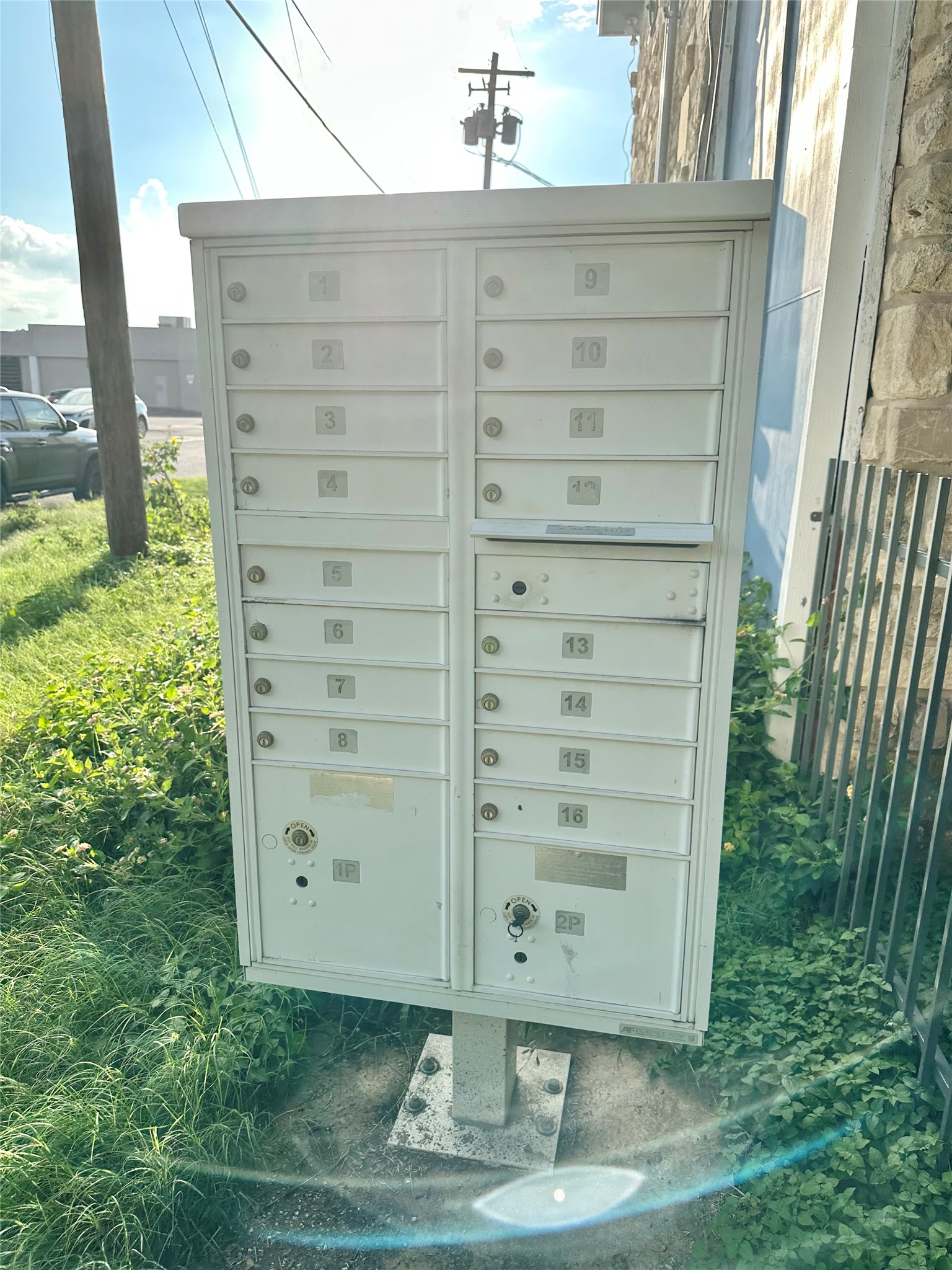 main property photo 33