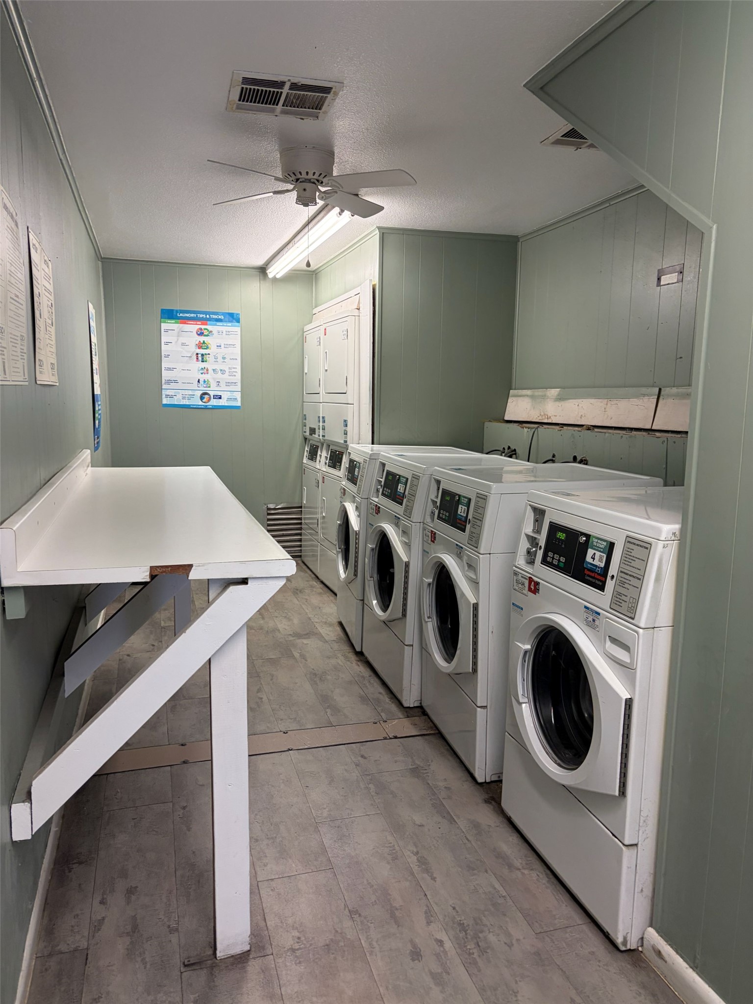 main property photo 15