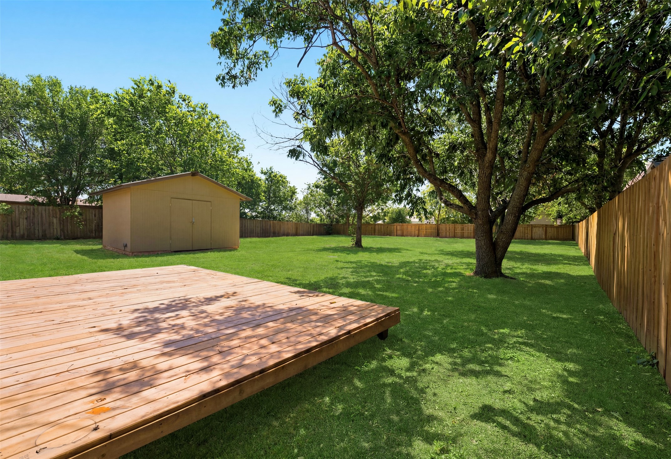 main property photo 13