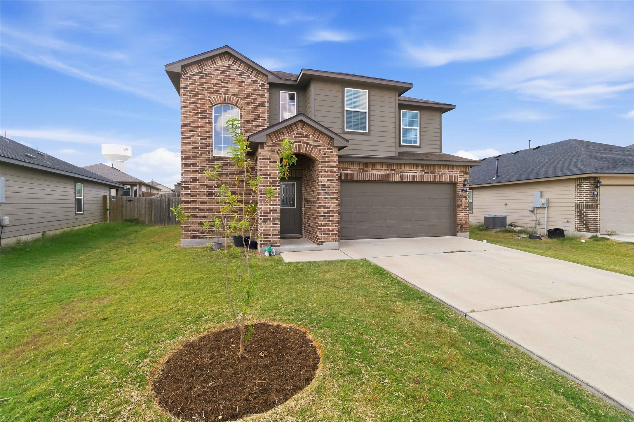 main property photo 31