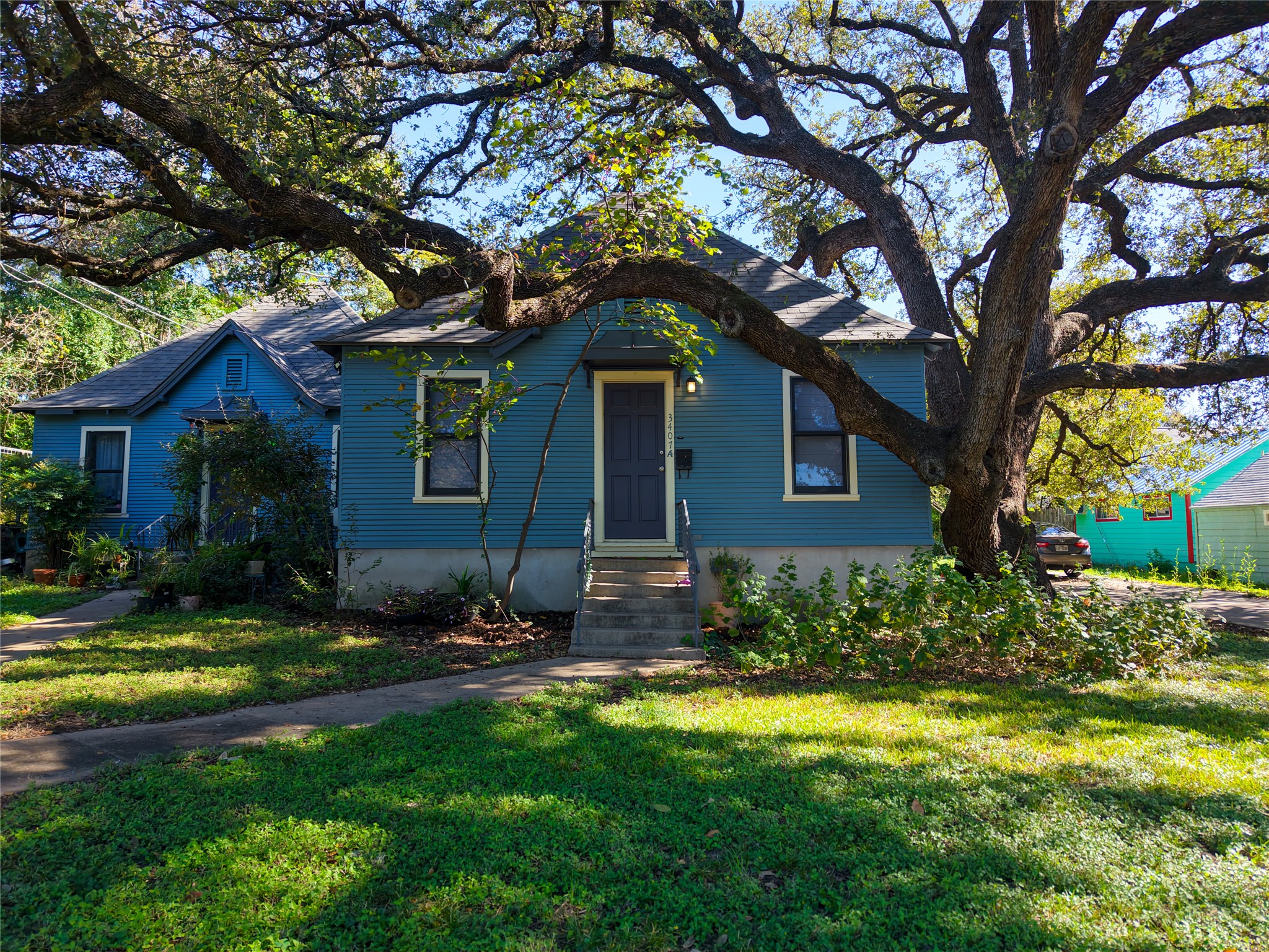 main property photo 2