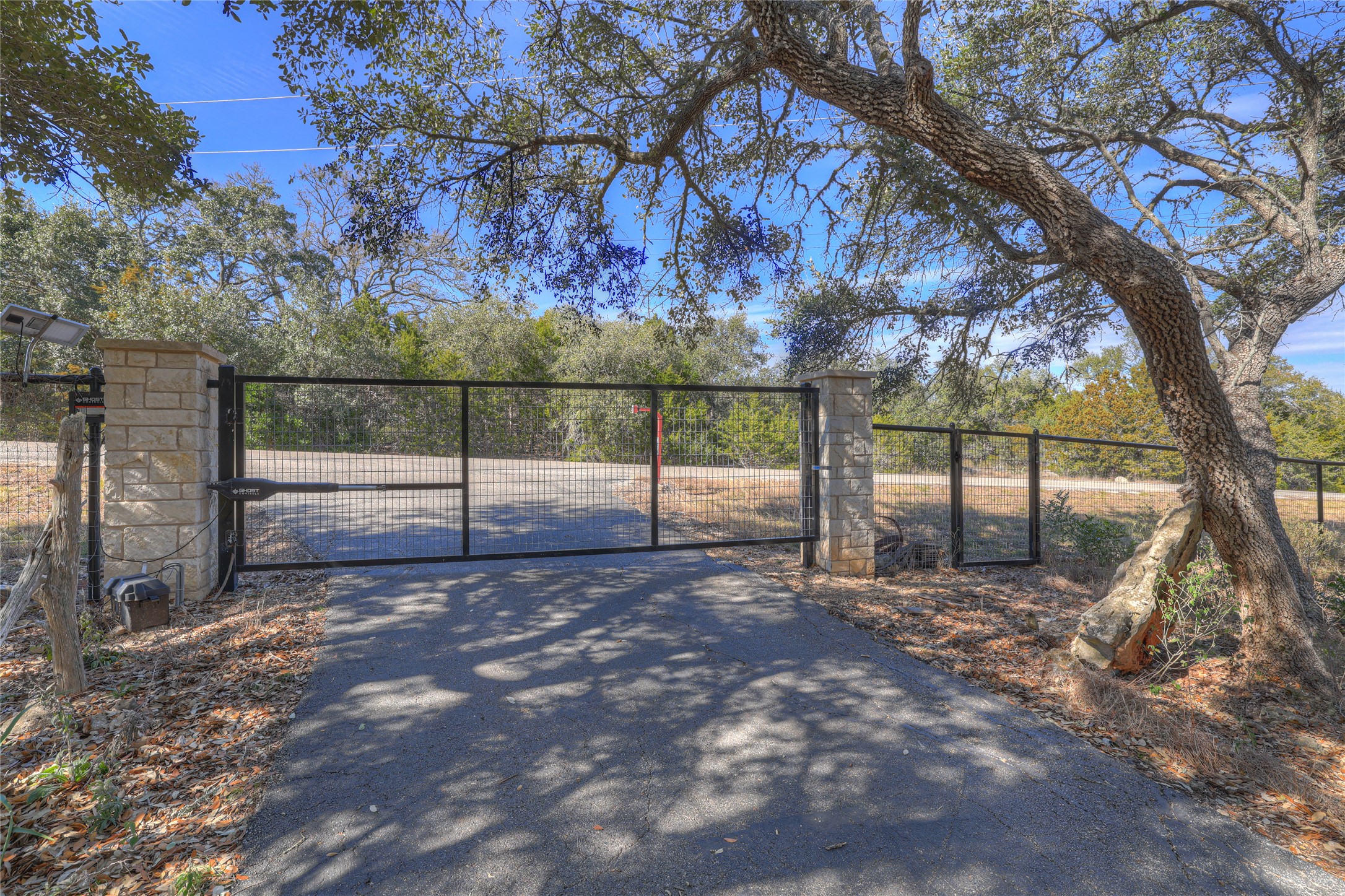main property photo 39