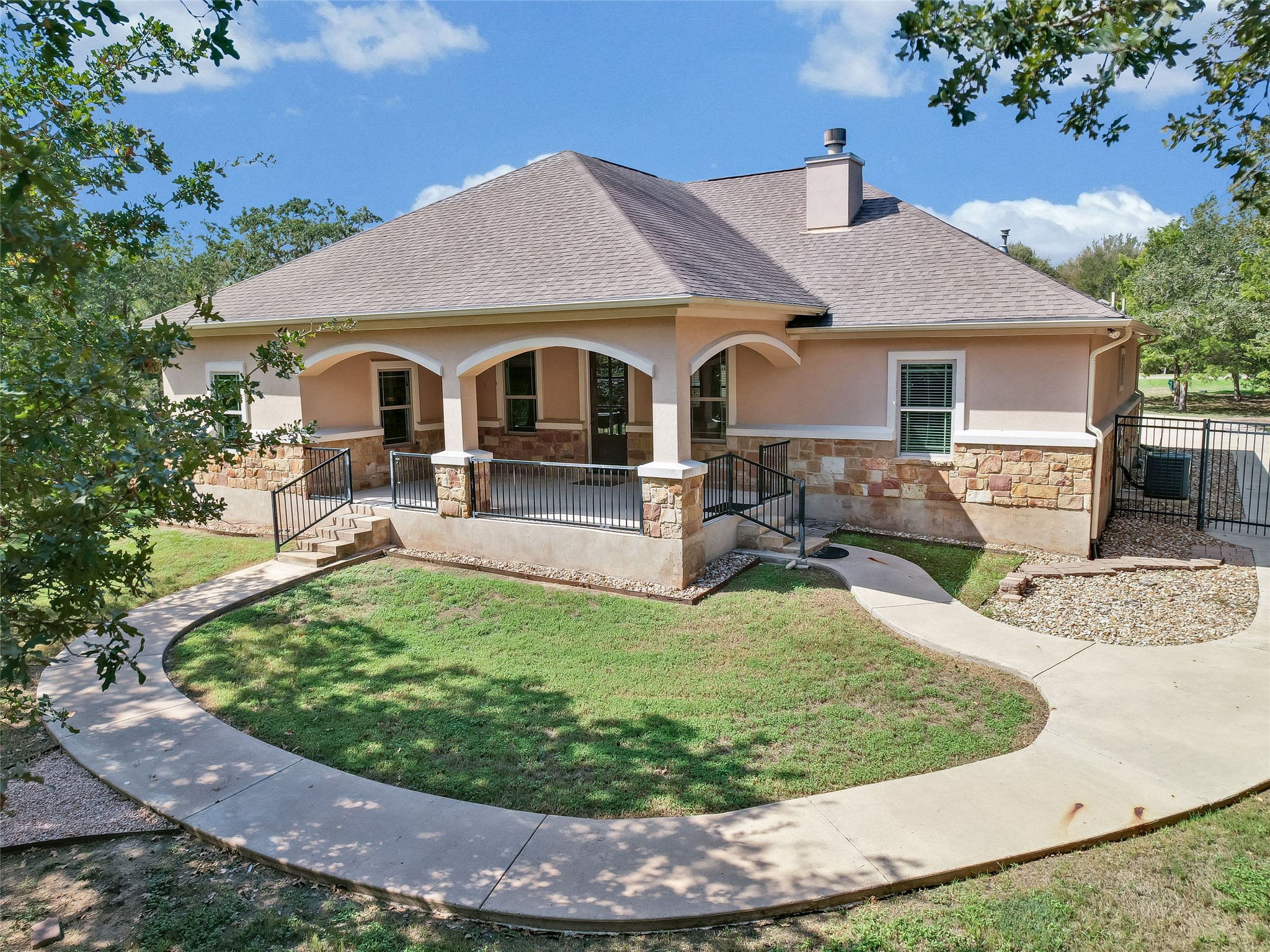 main property photo 20
