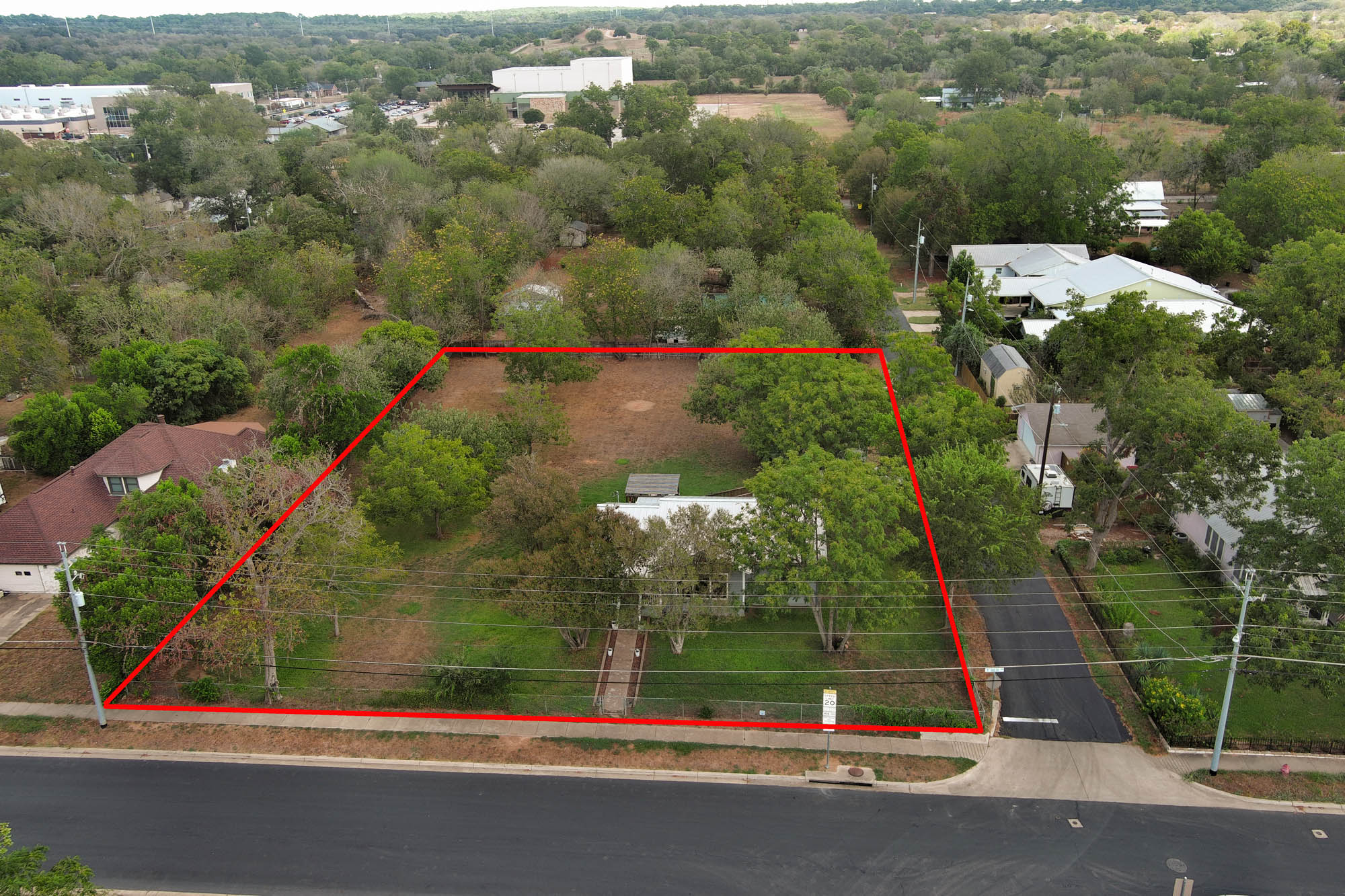 main property photo 6