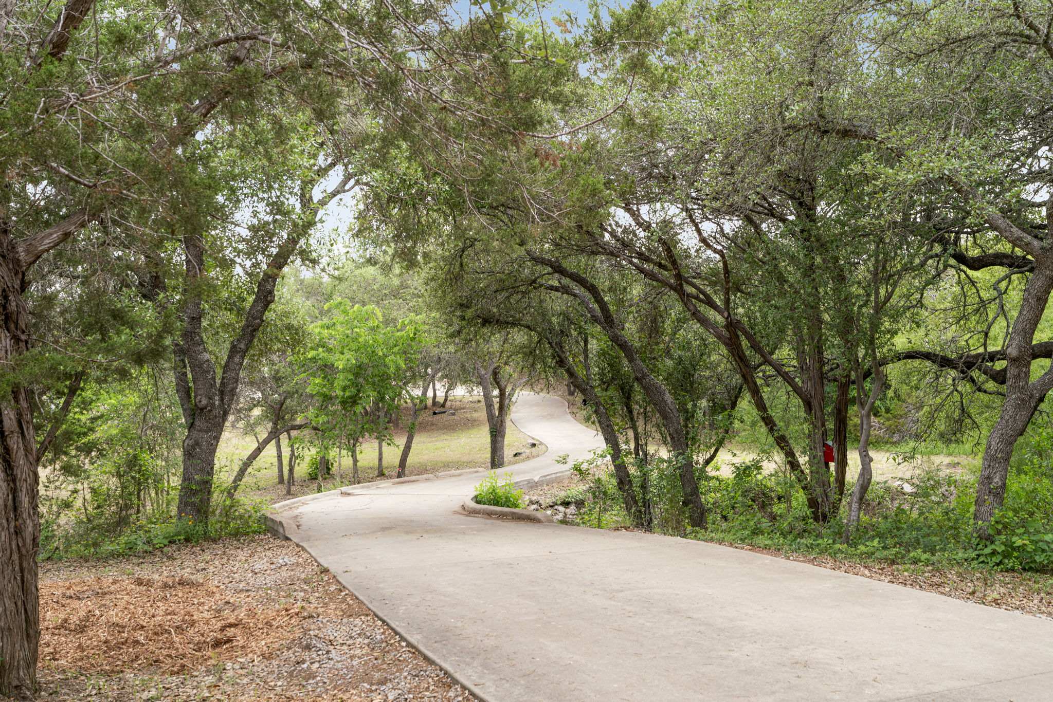 main property photo 36