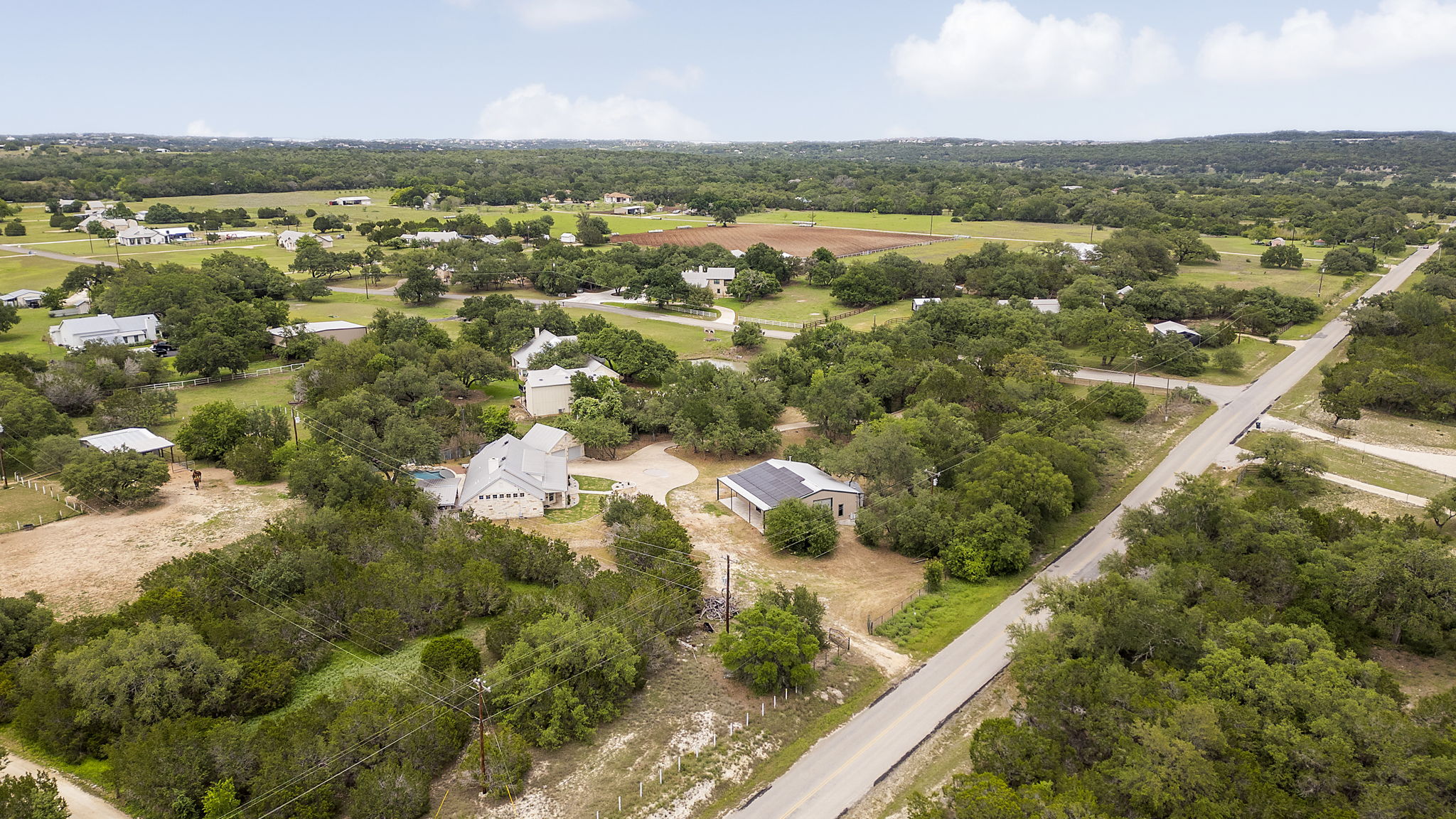 main property photo 37