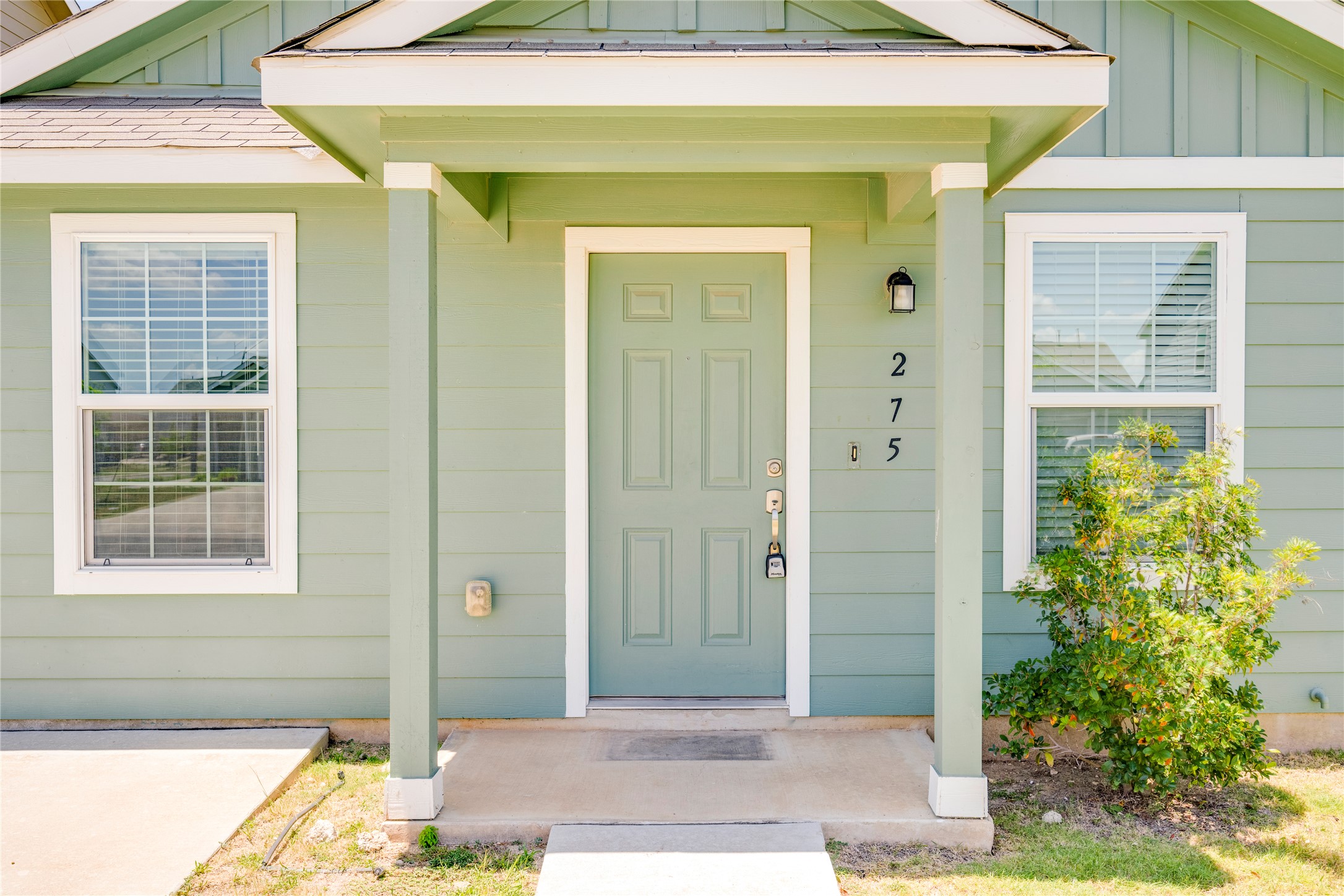 main property photo 5
