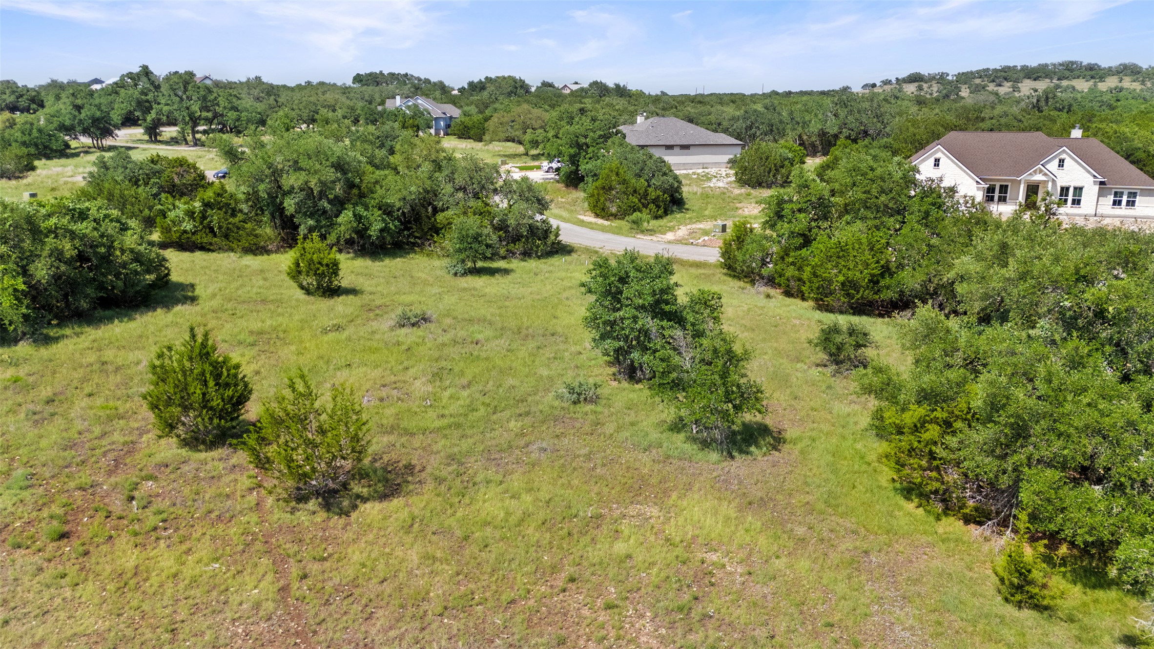 main property photo 14