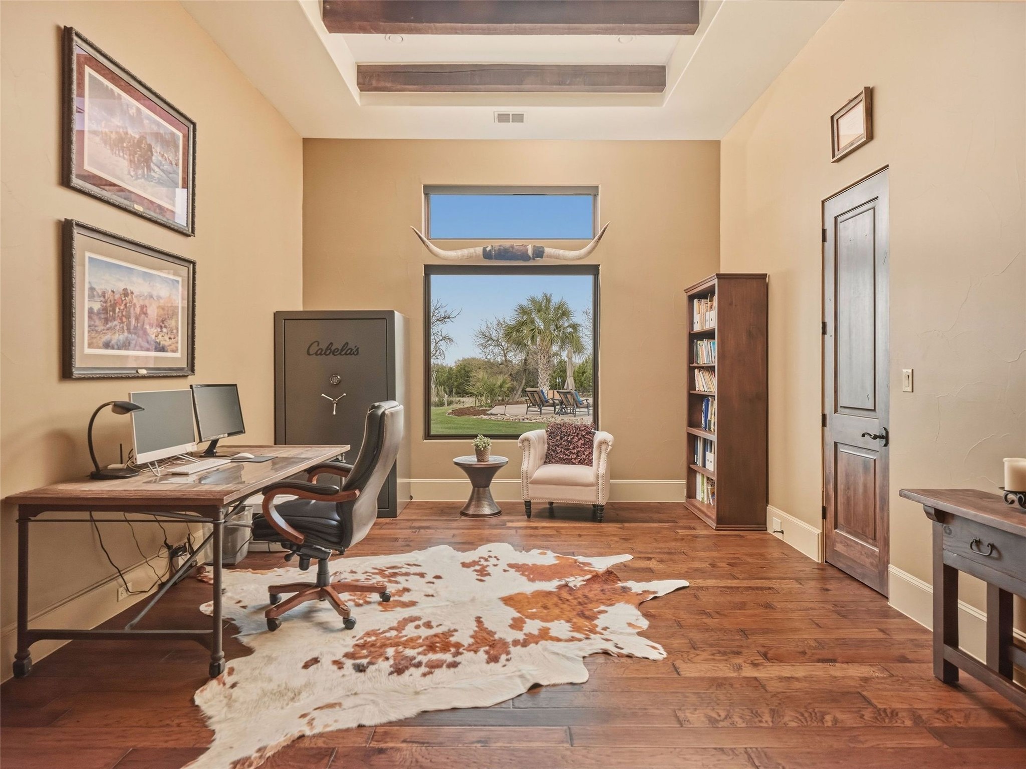 main property photo 16