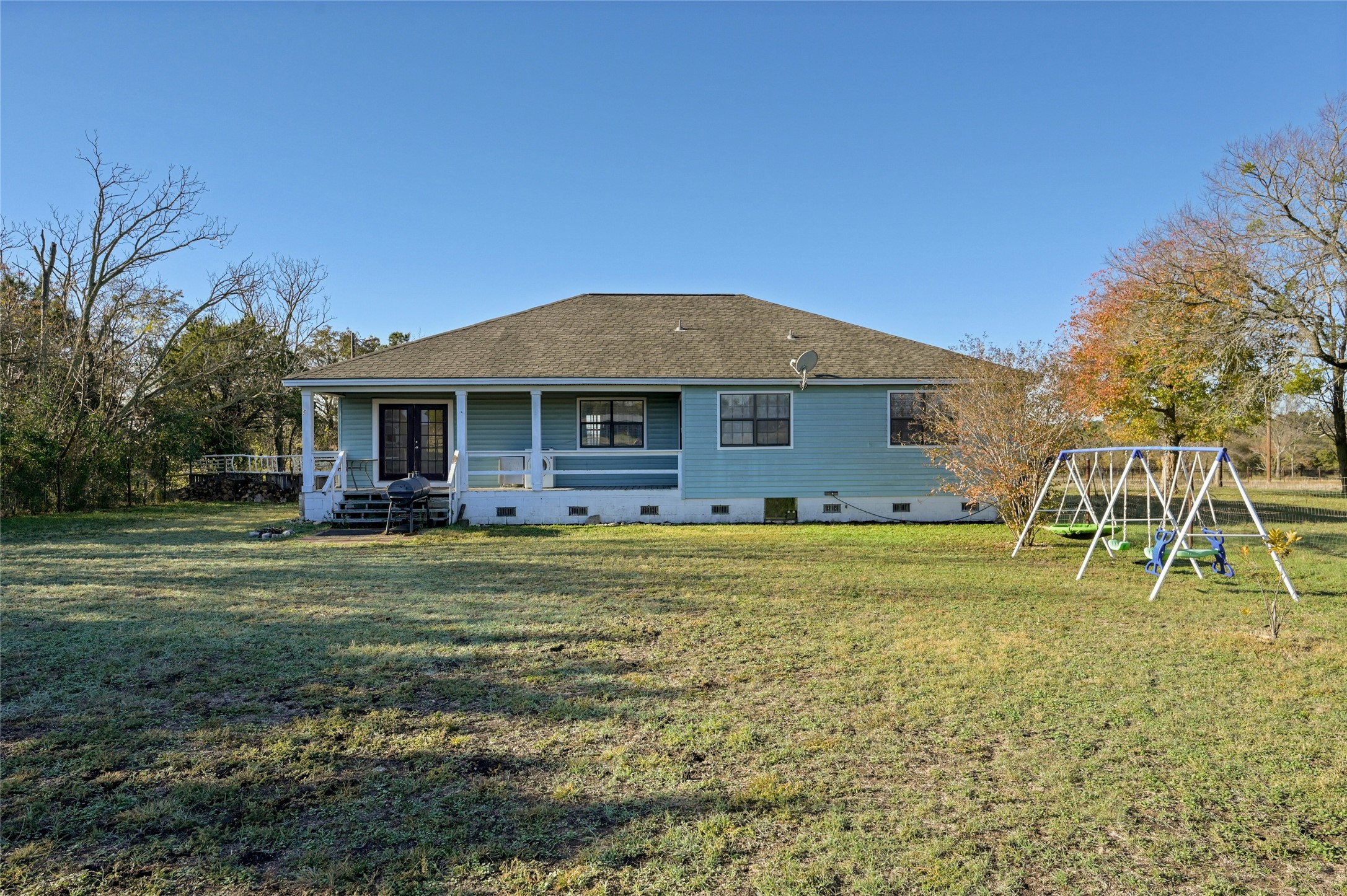 main property photo 15