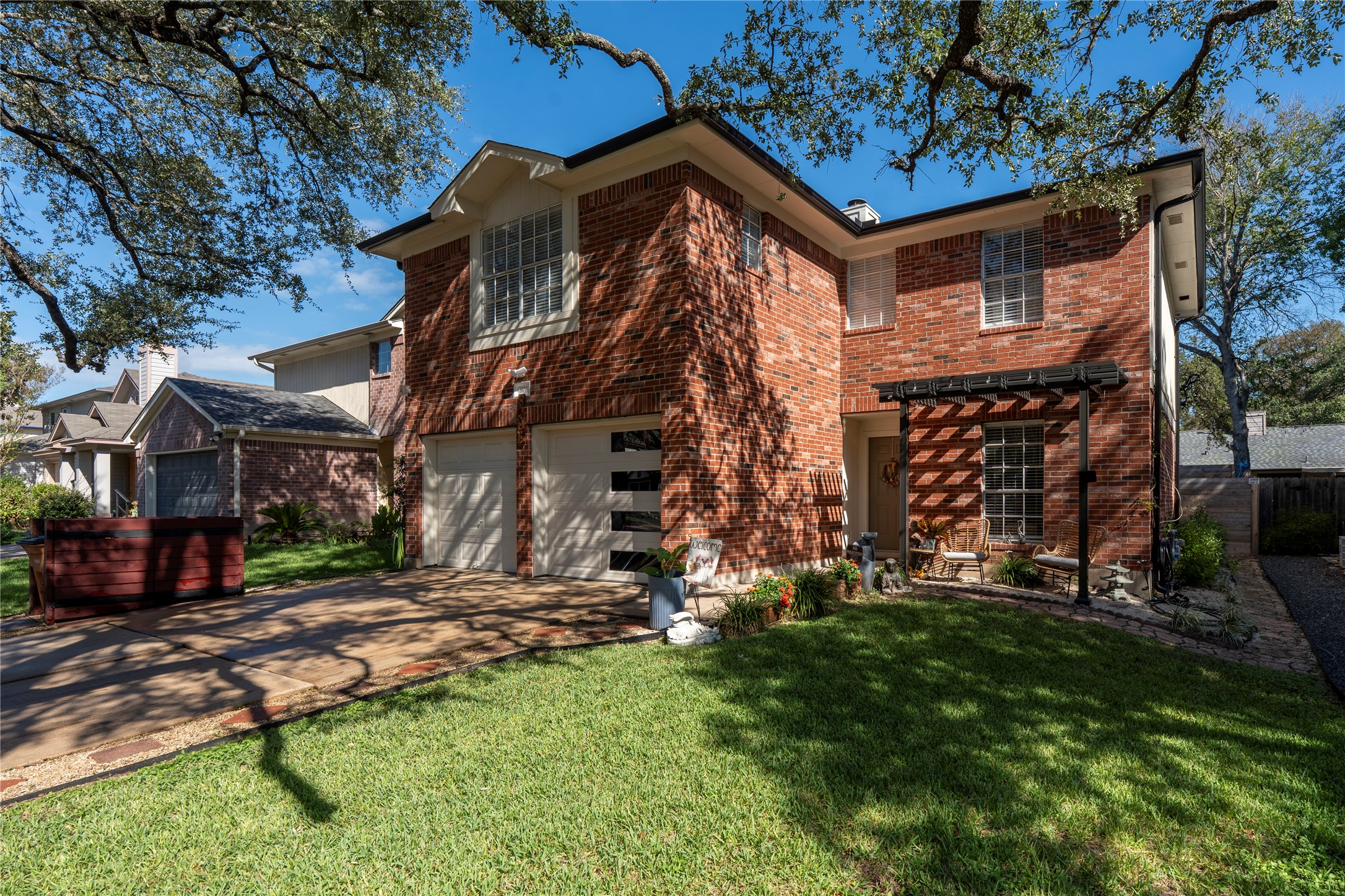 main property photo 2