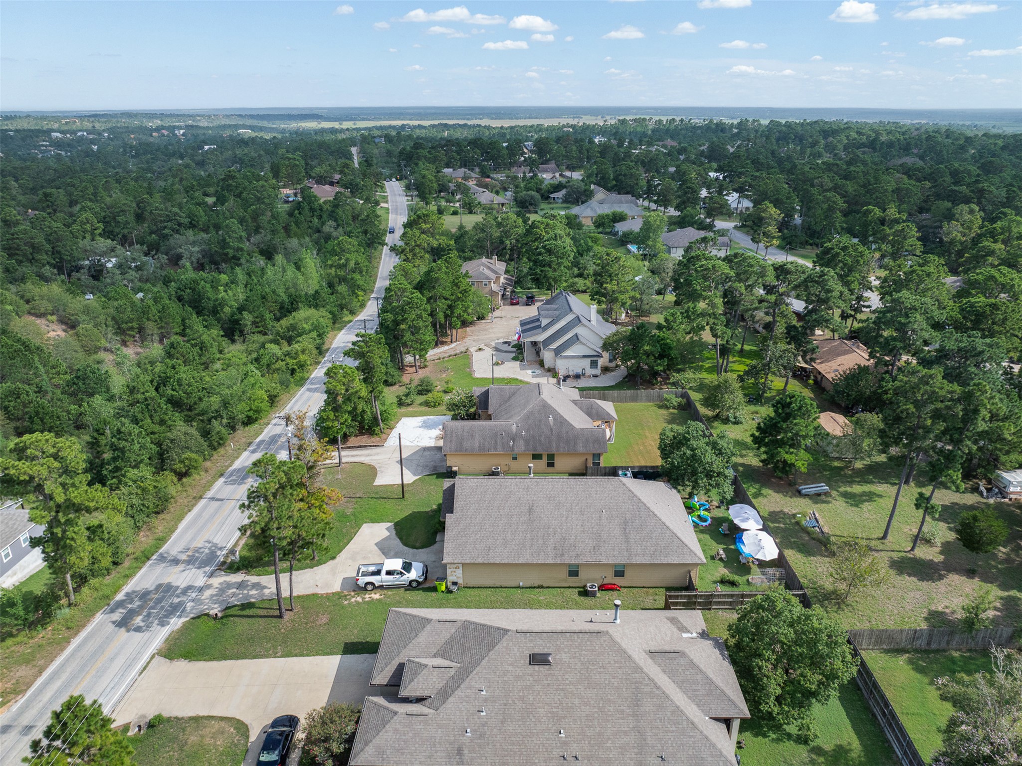 main property photo 31
