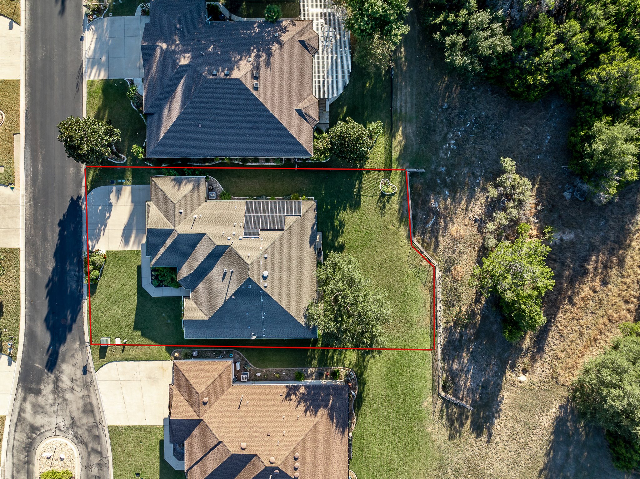 main property photo 36