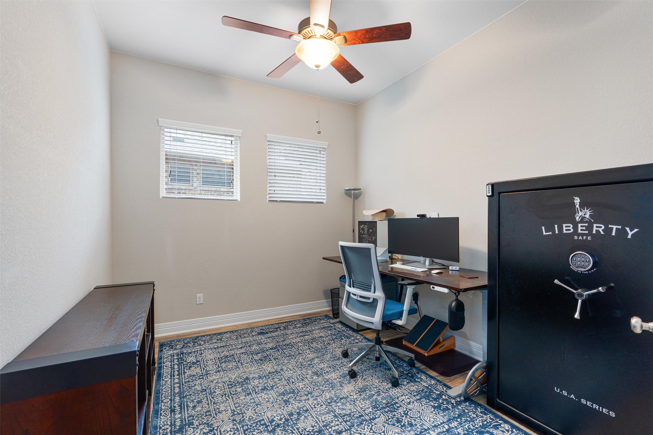 main property photo 7