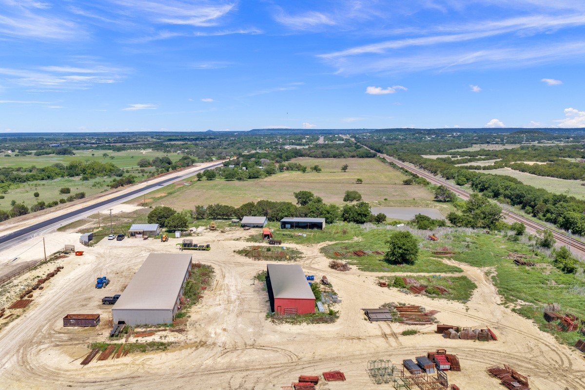 main property photo 26
