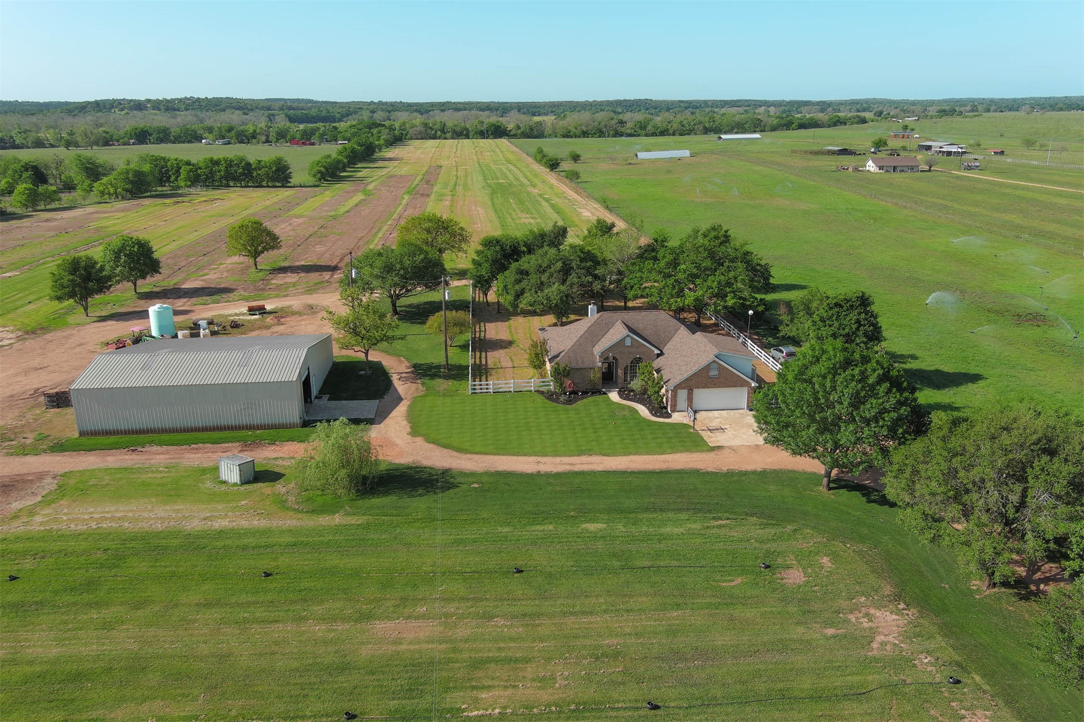 main property photo 34