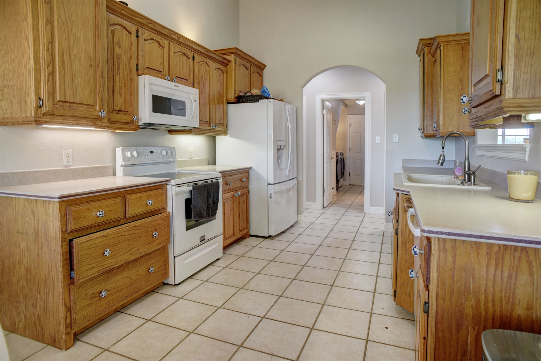 main property photo 9