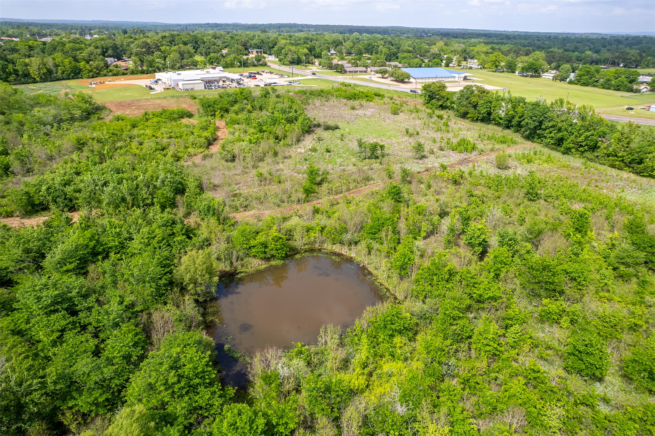 main property photo 28