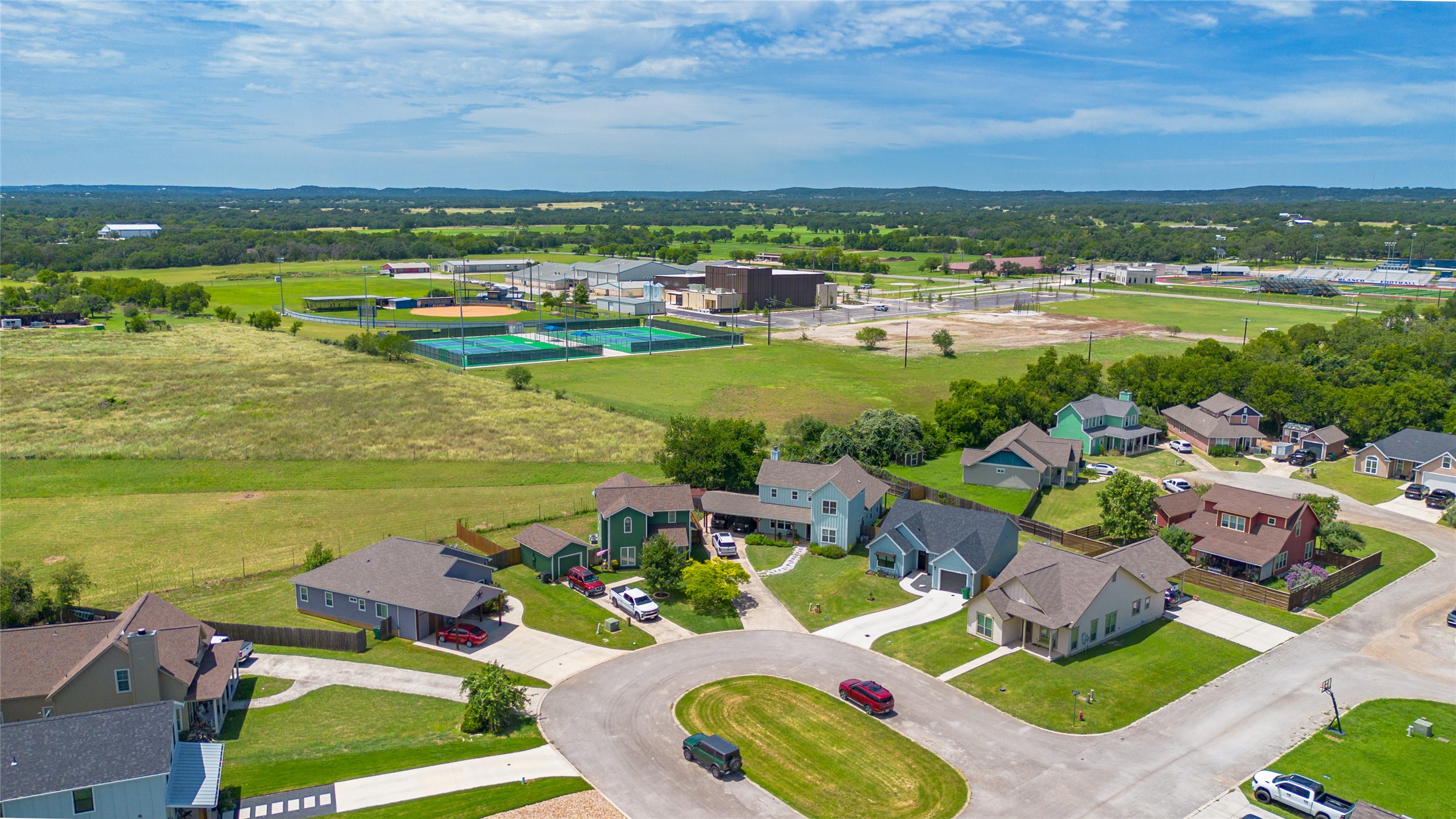 main property photo 39
