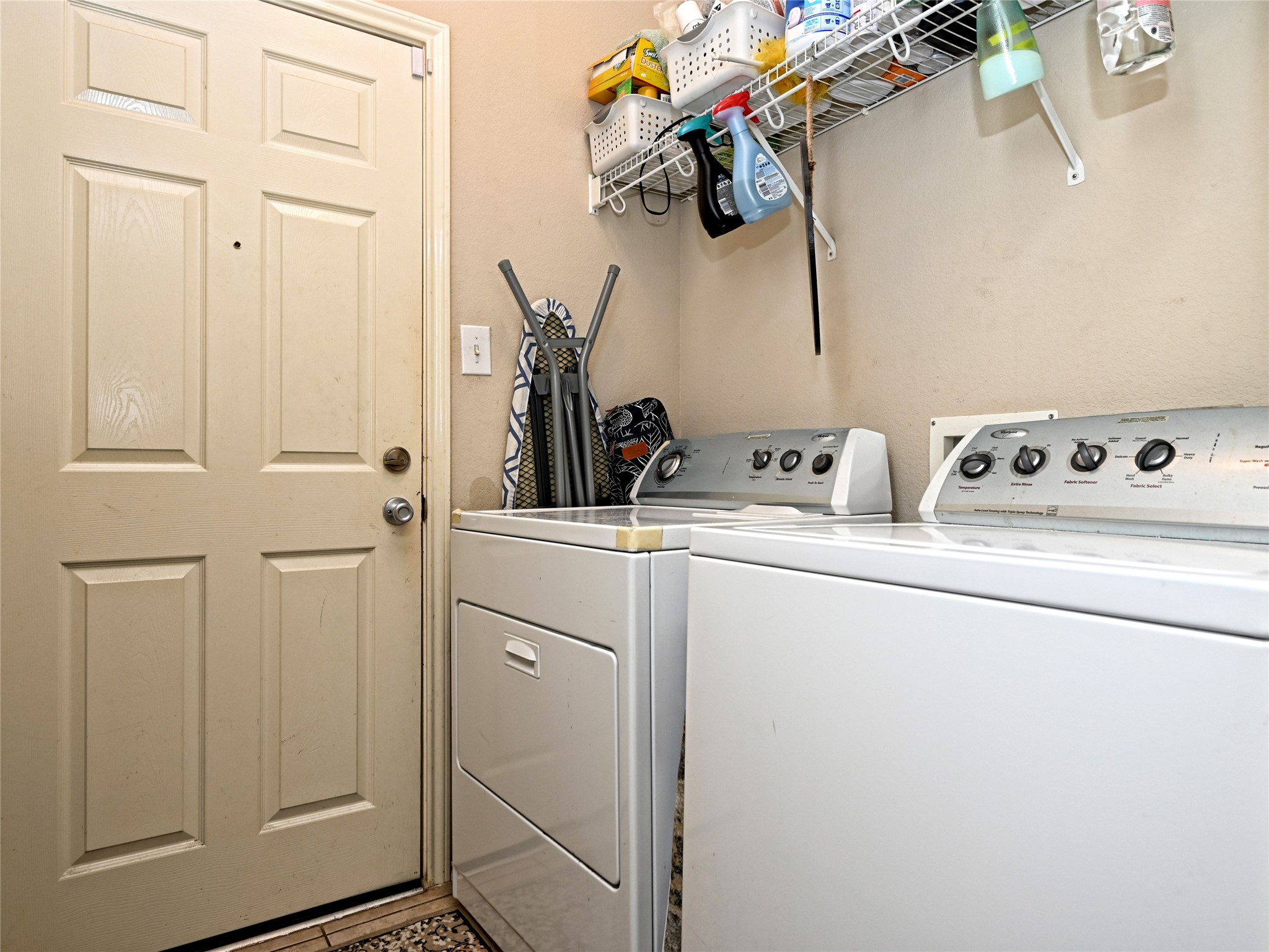 main property photo 12