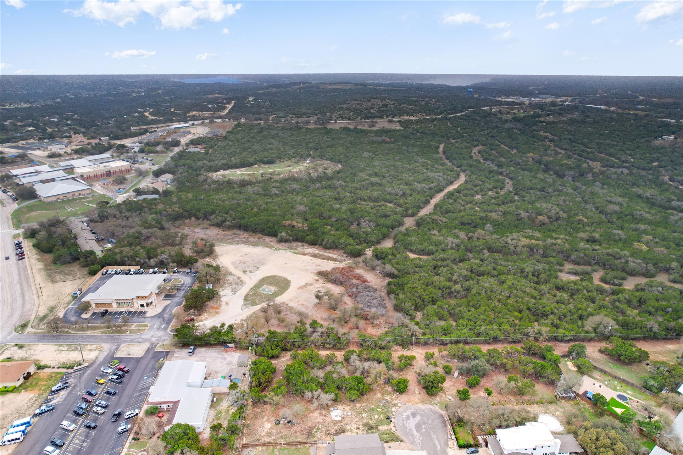 main property photo 11